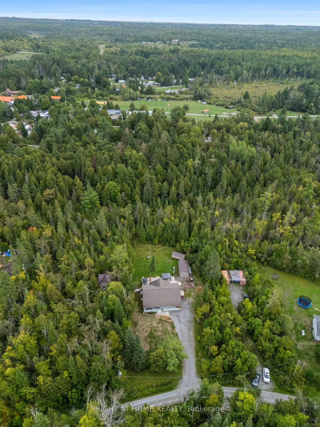89 River Road