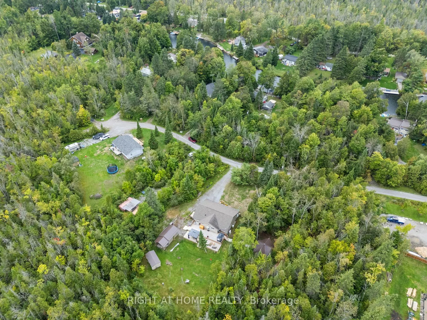 89 River Road