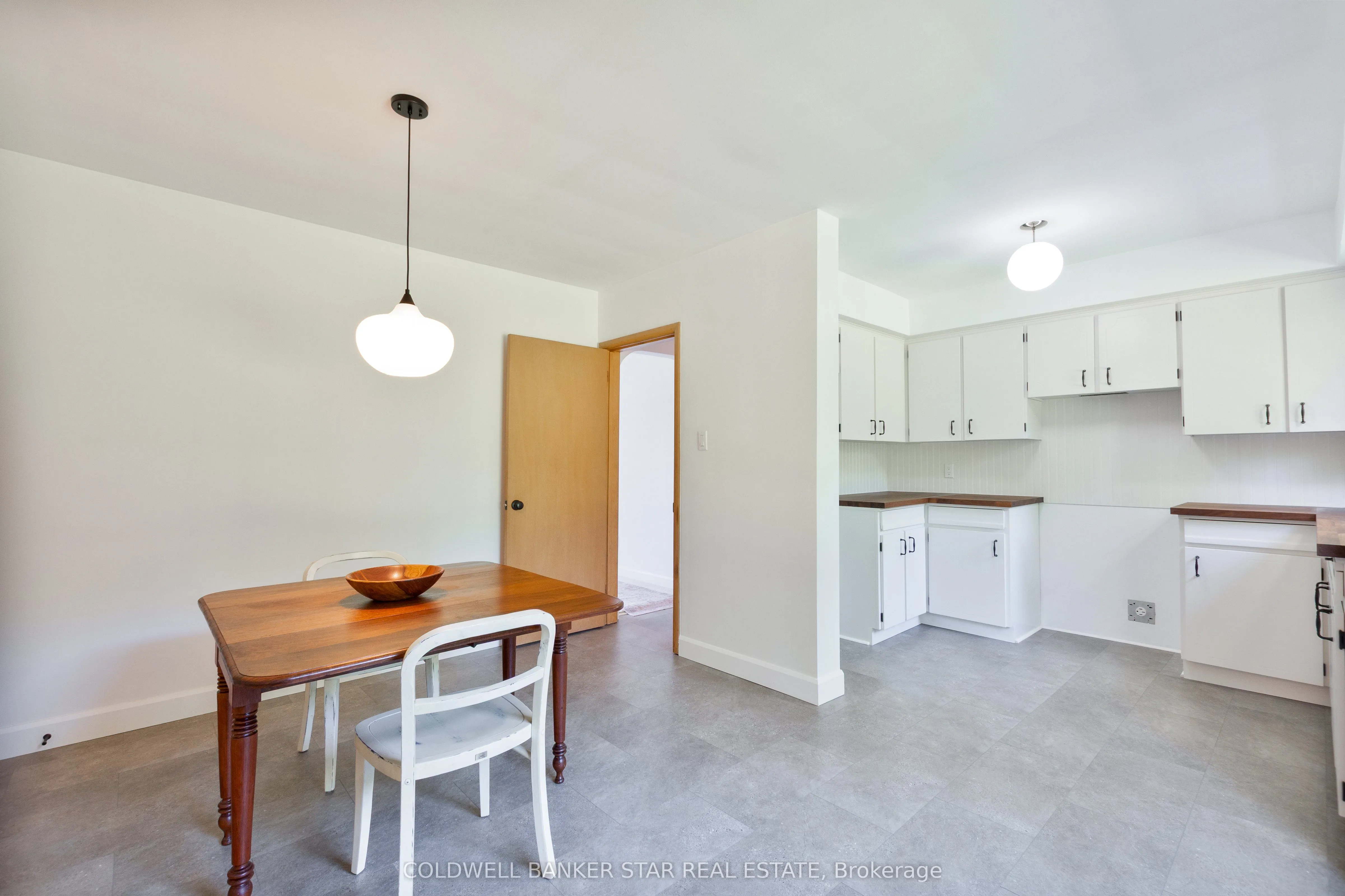 6361 Sunset Drive