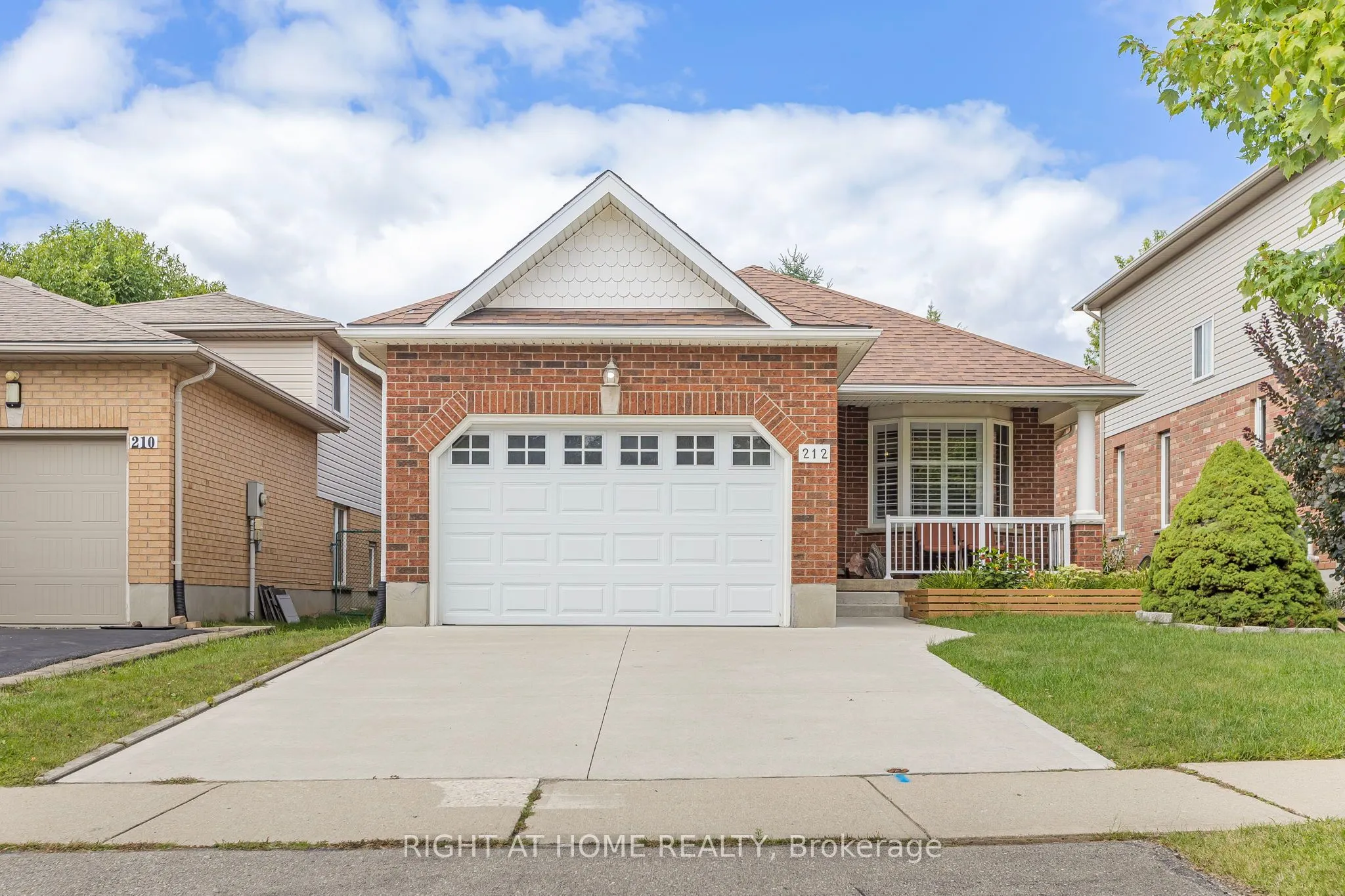 212 Holbeach Crescent, #1 BED ROOM