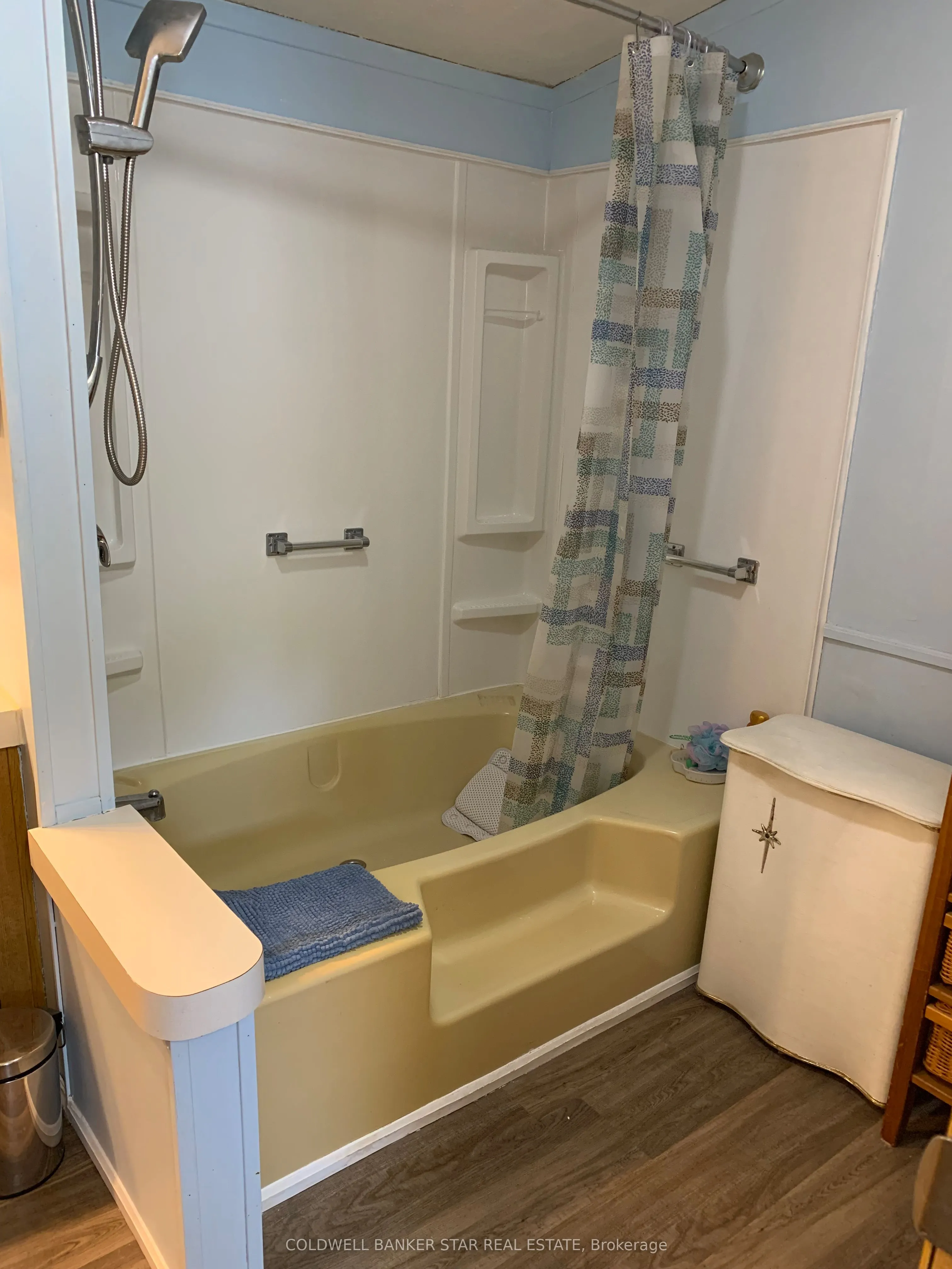 4899 PLANK Road, #8