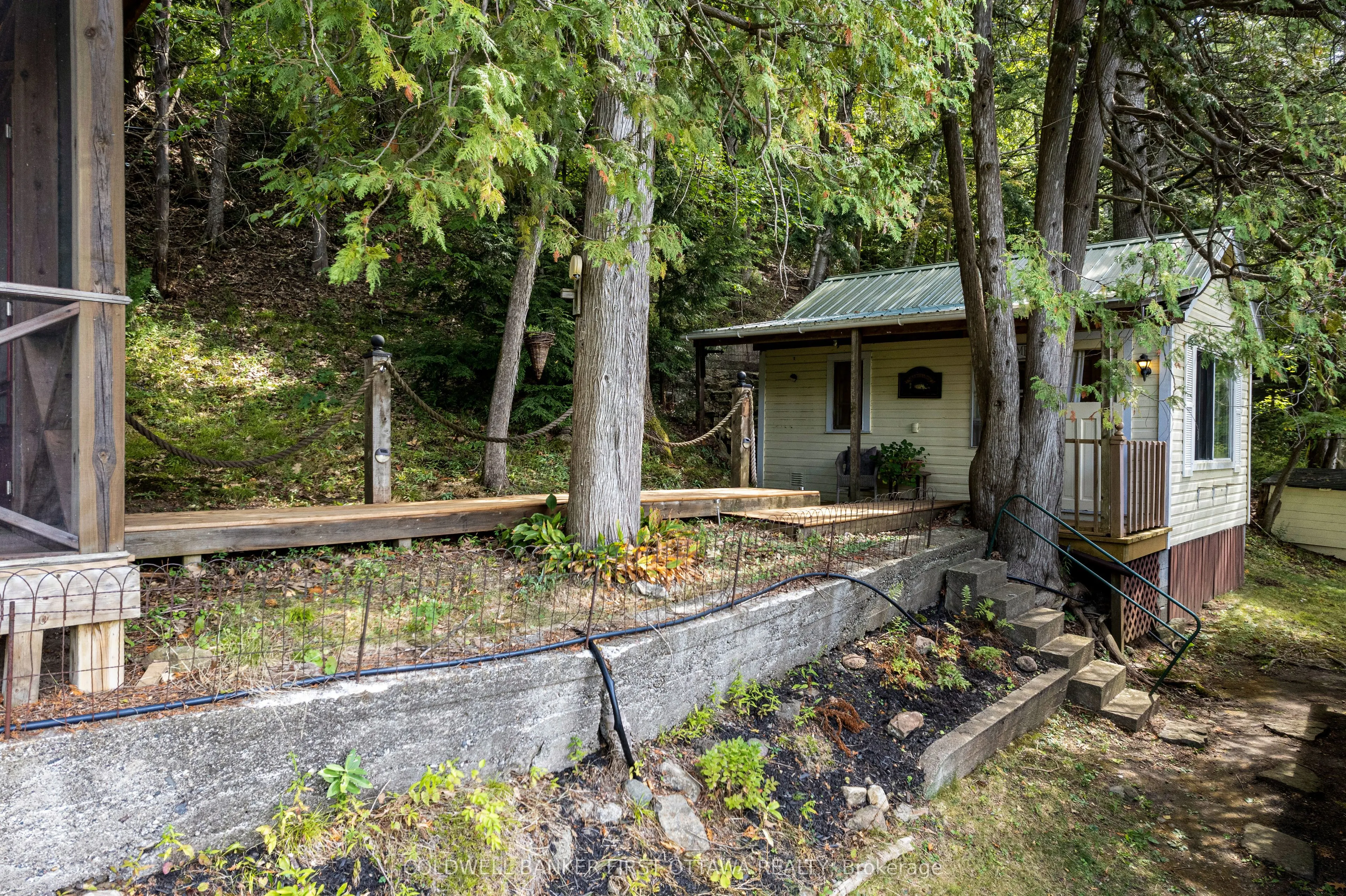 4712 Briton Houghton Bay Road