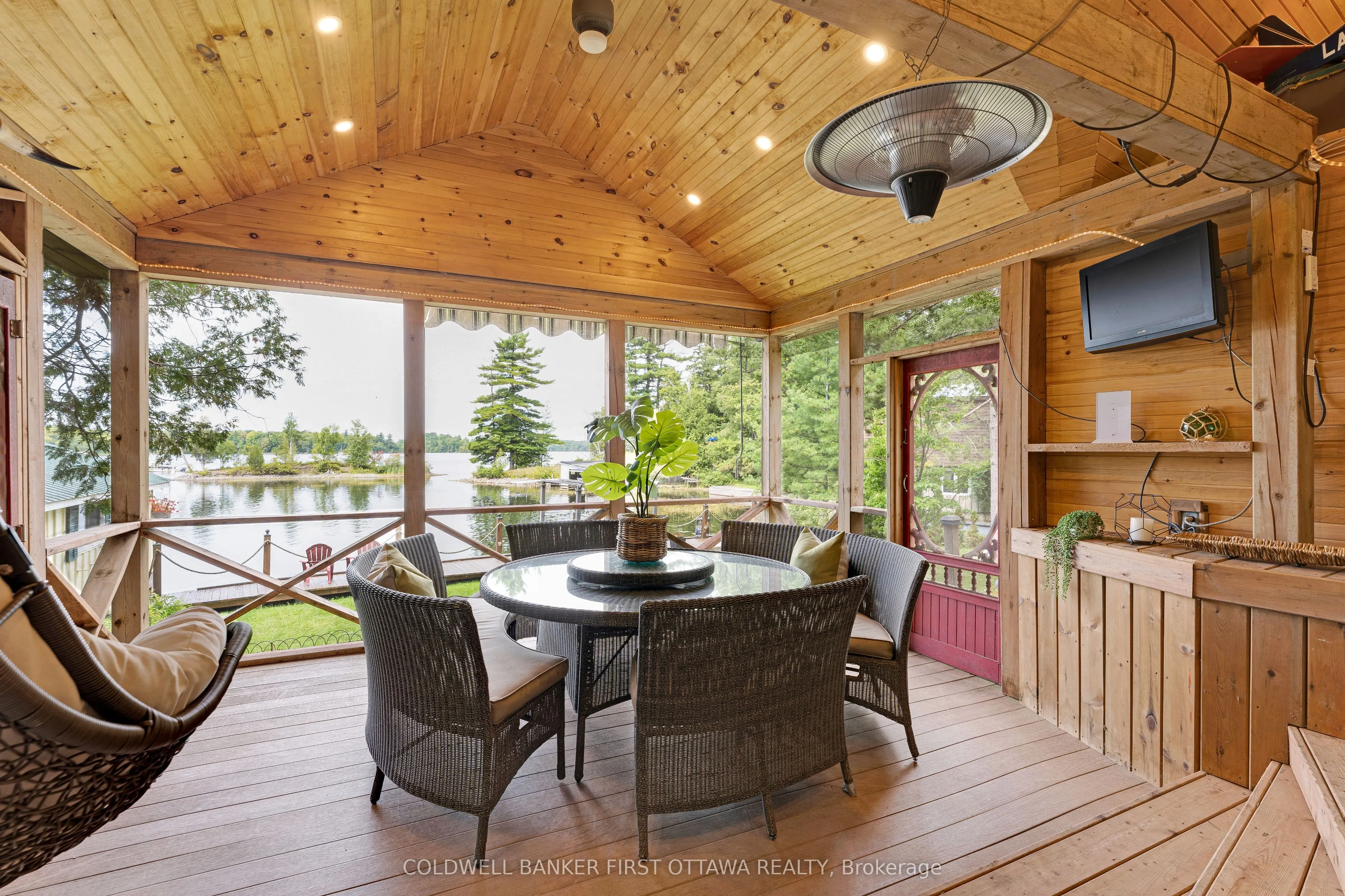 4712 Briton Houghton Bay Road