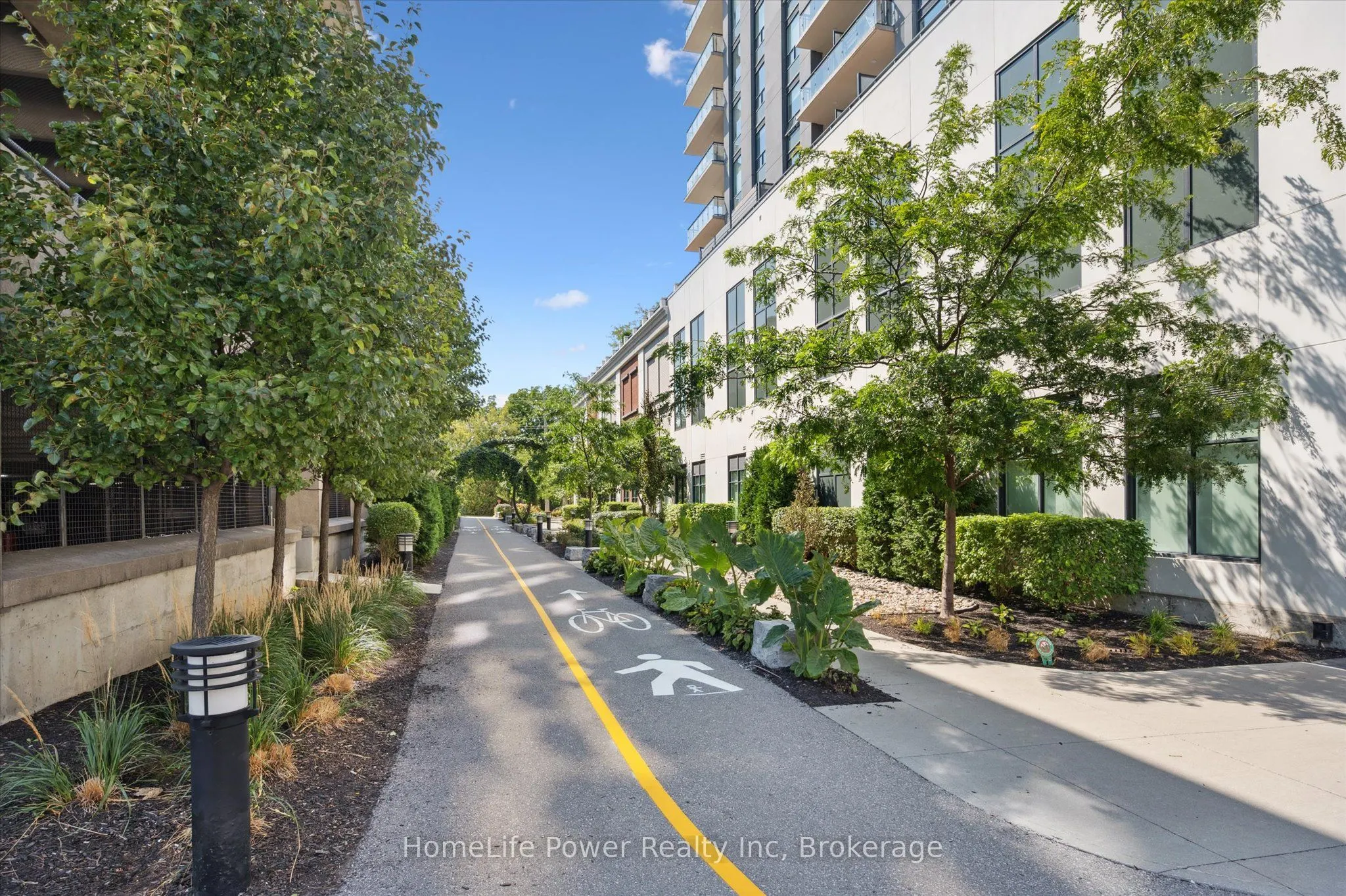 155 Caroline Street S, #603