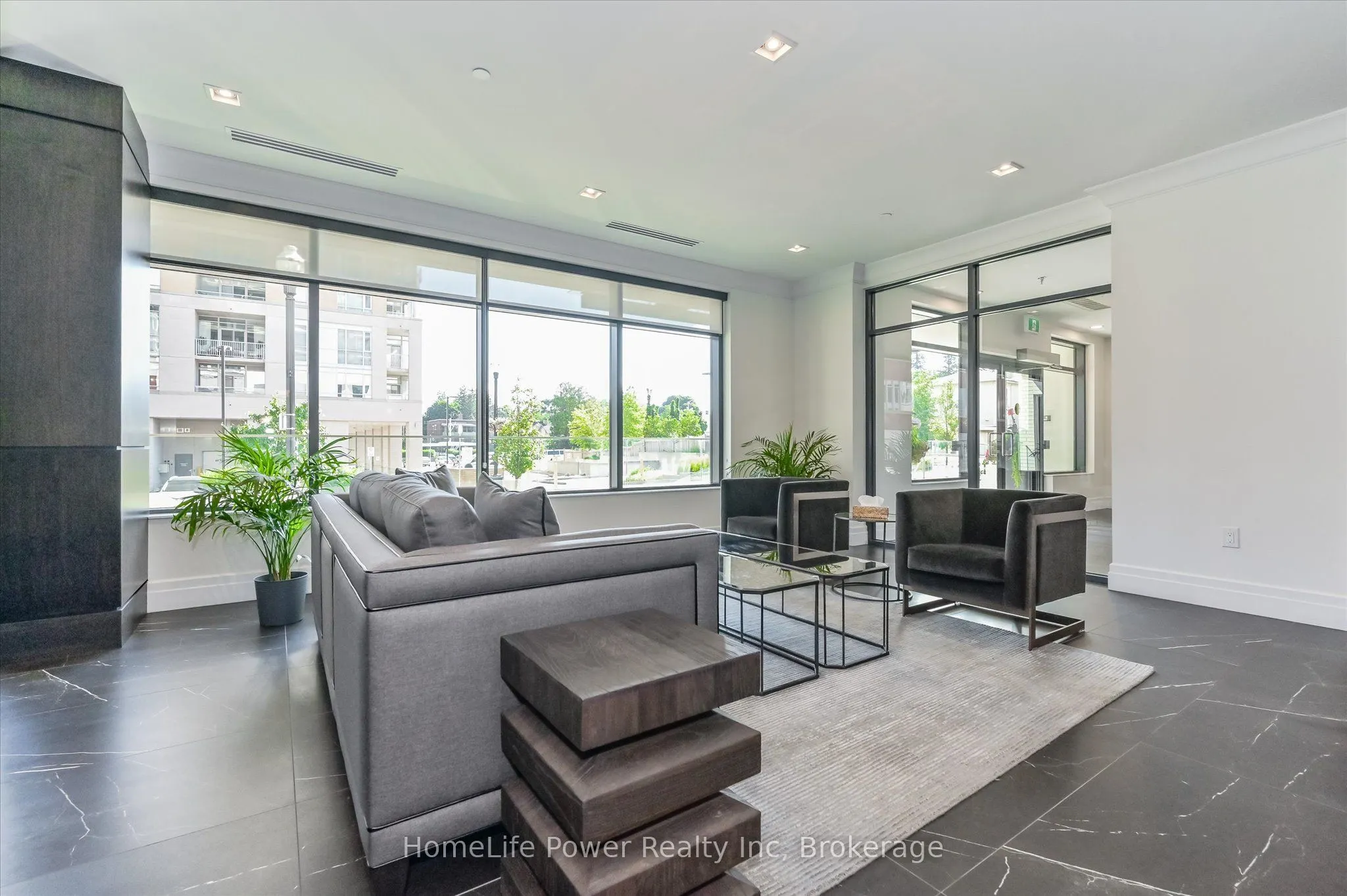 155 Caroline Street S, #603
