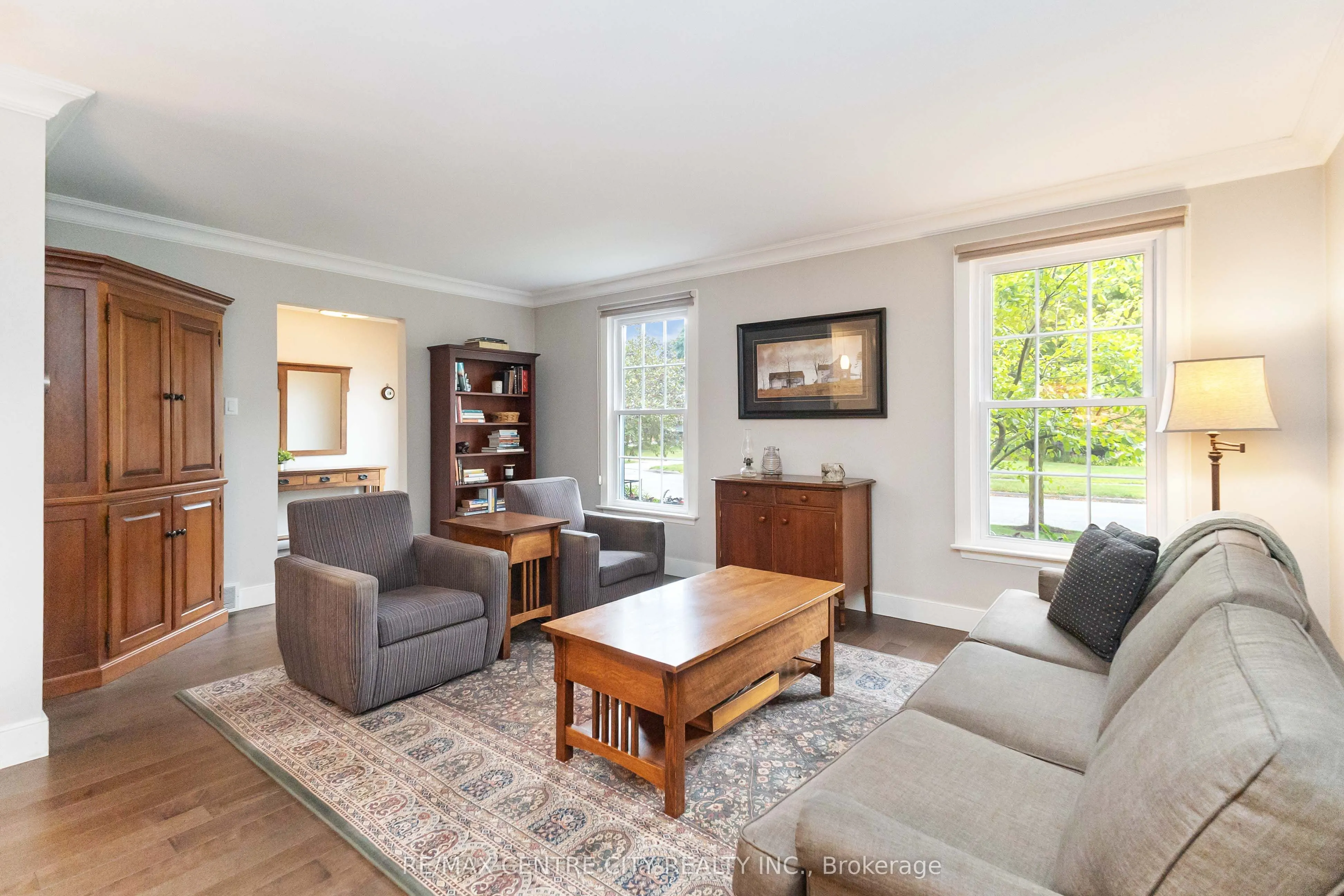 1450 Stoneybrook Crescent