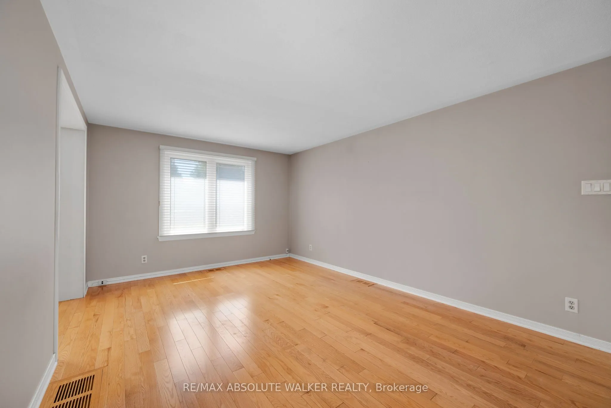365 Amiens Street
