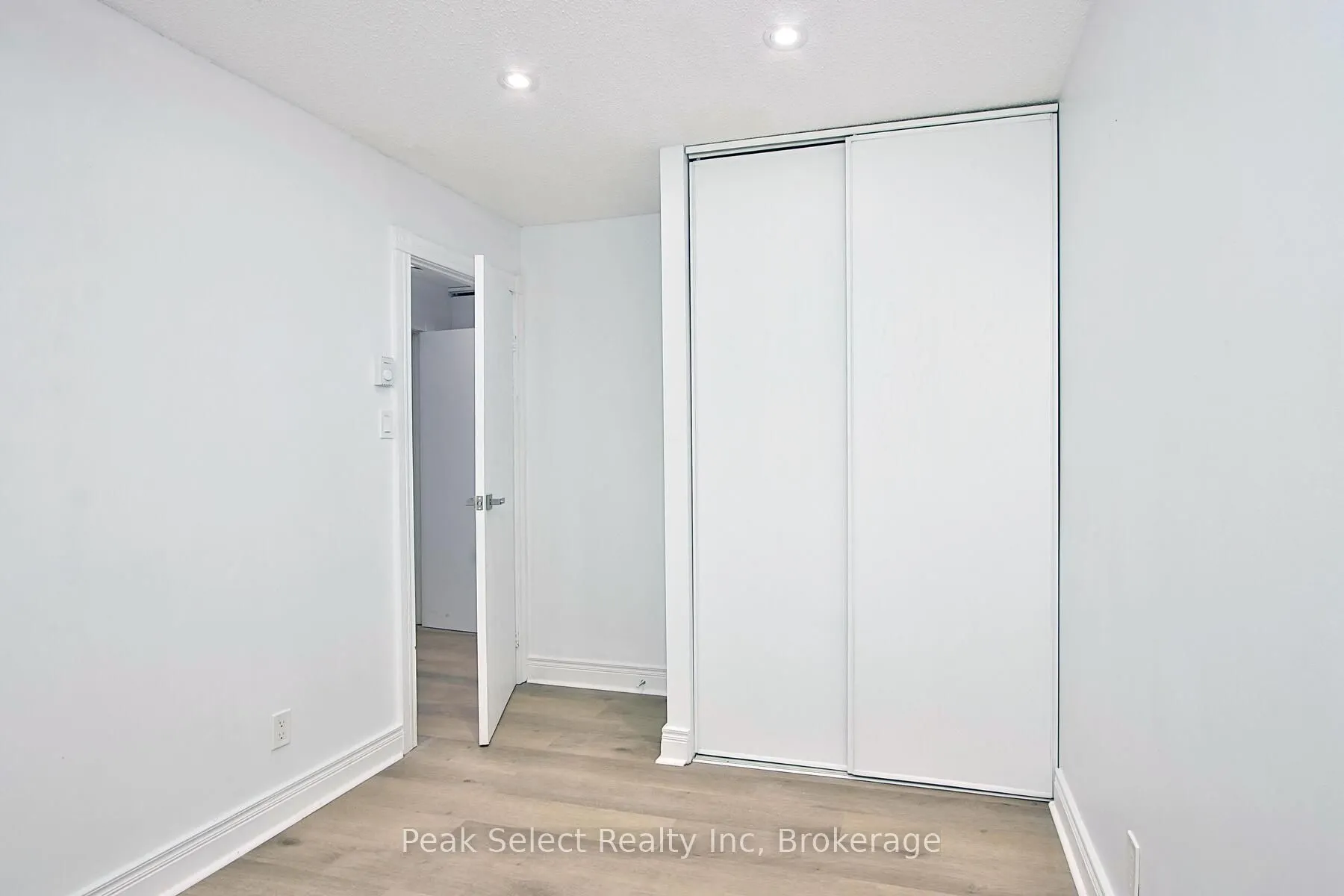 20 WATER STREET SOUTH, #45