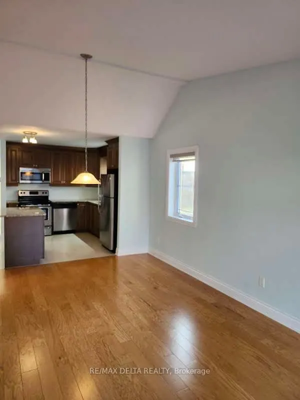 750 St. Jacques Street, #201