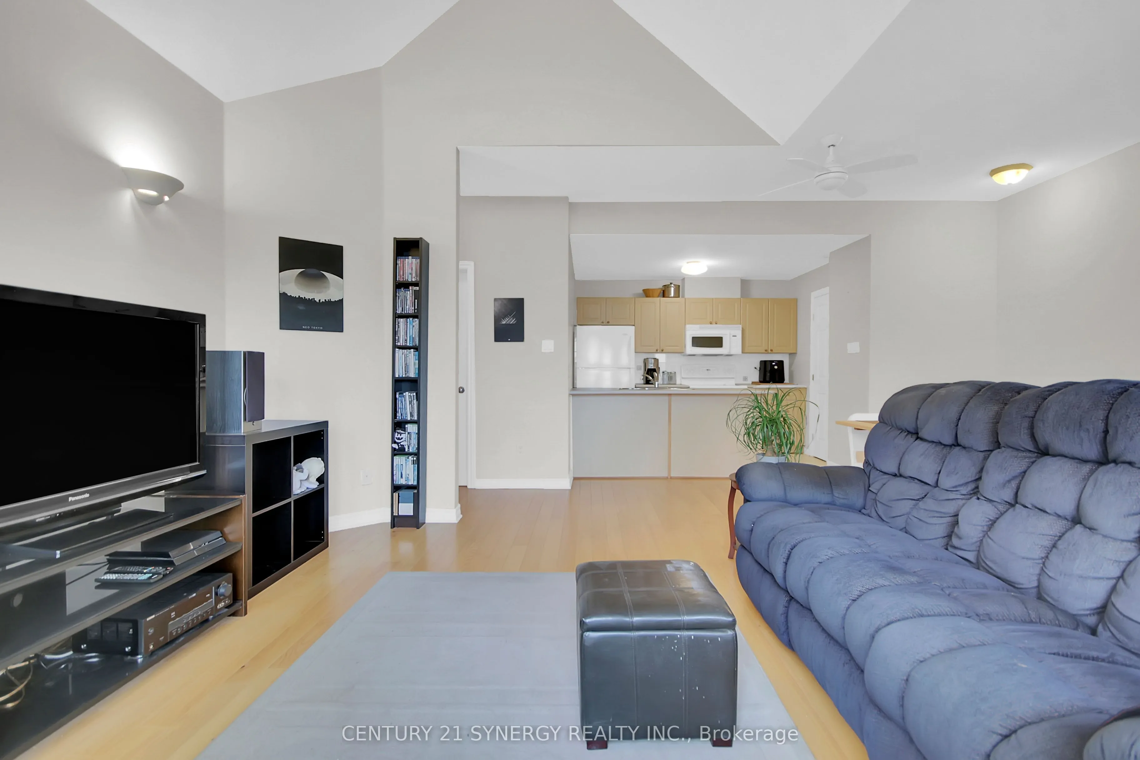 145 Oldfield Street, #C