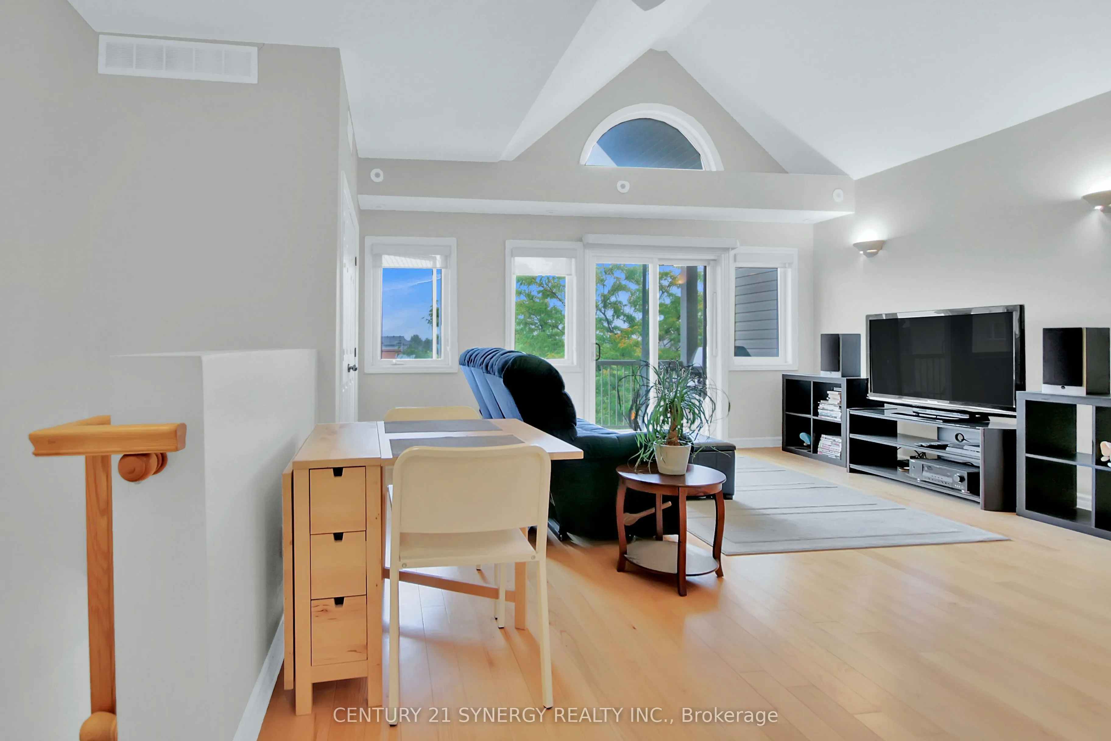 145 Oldfield Street, #C