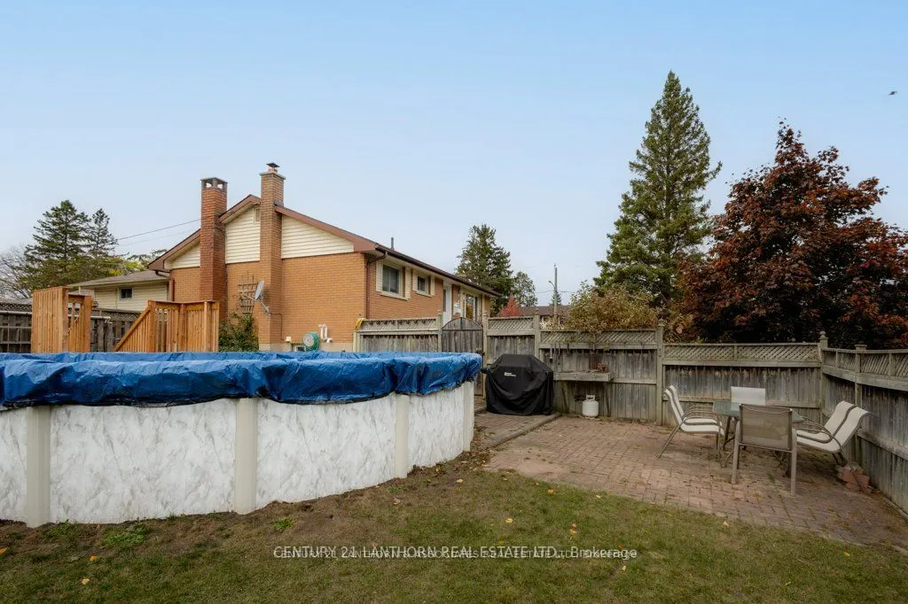 4 Highview Crescent