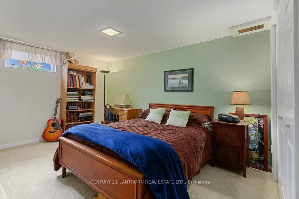 4 Highview Crescent