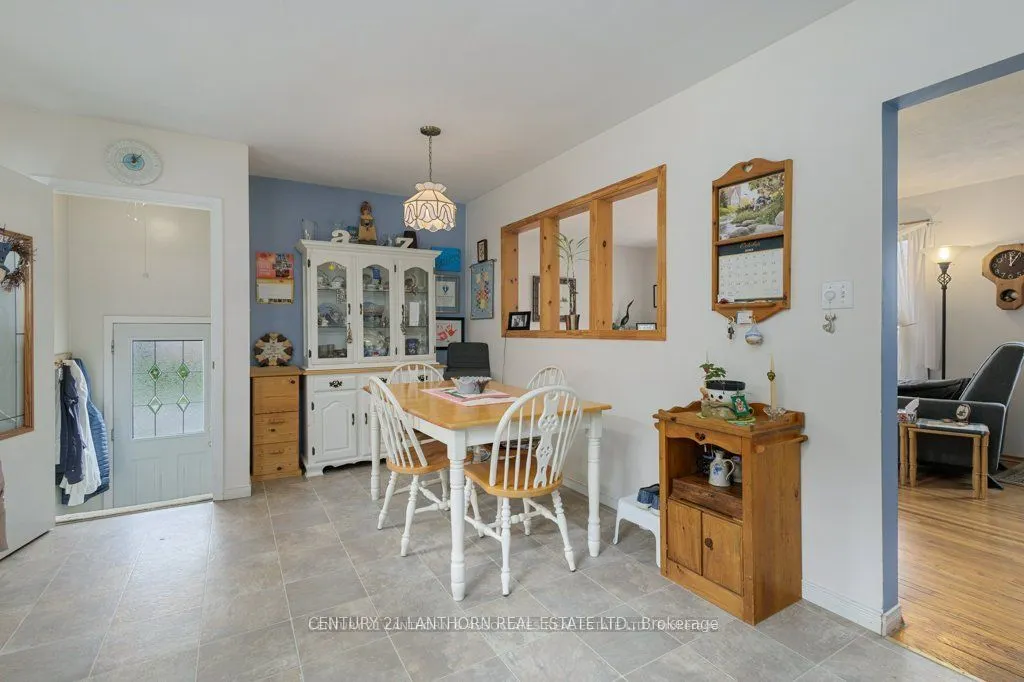 4 Highview Crescent
