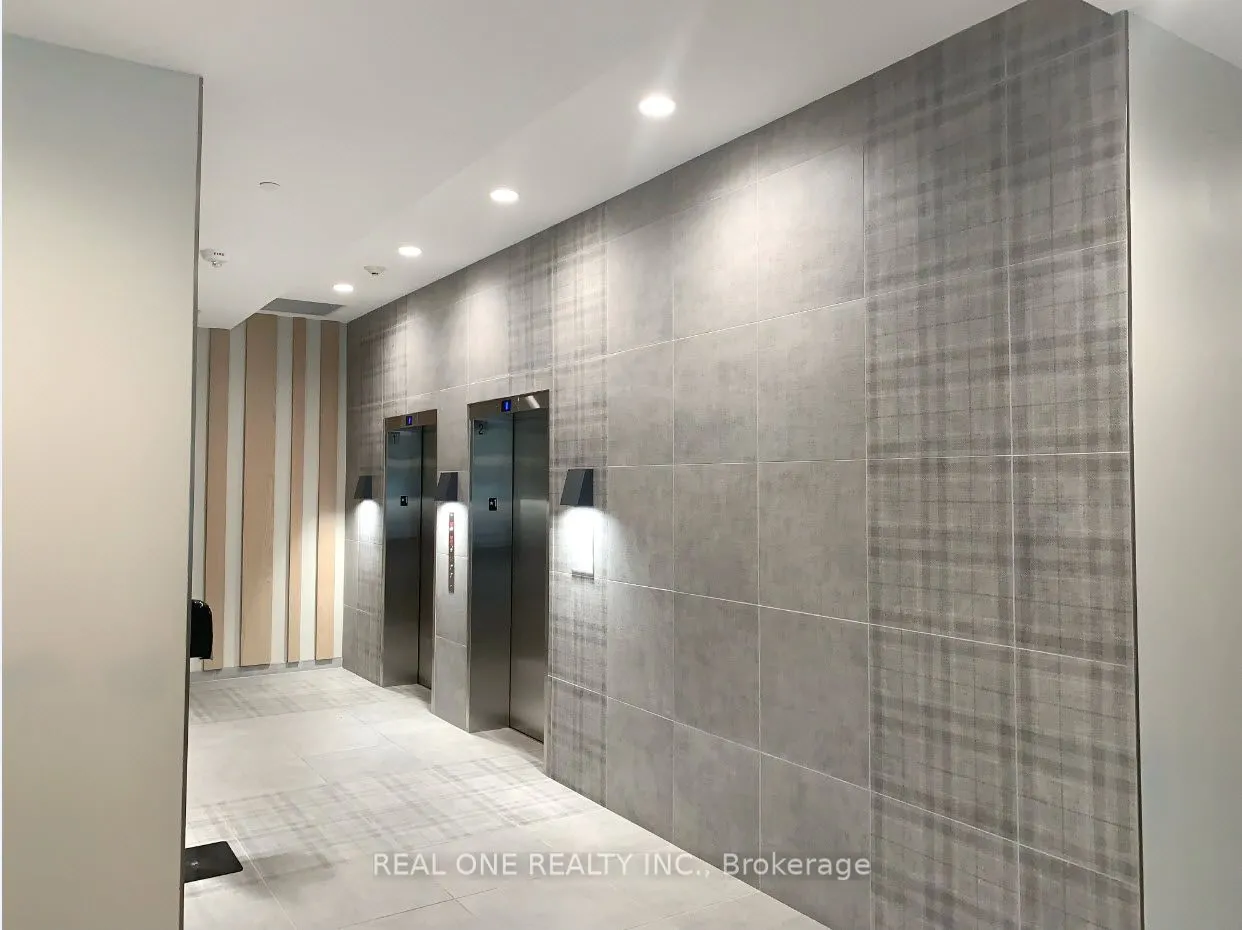 108 Garment Street, #2607
