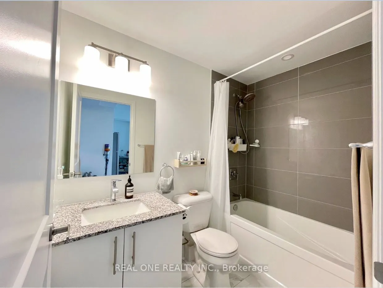 108 Garment Street, #2607