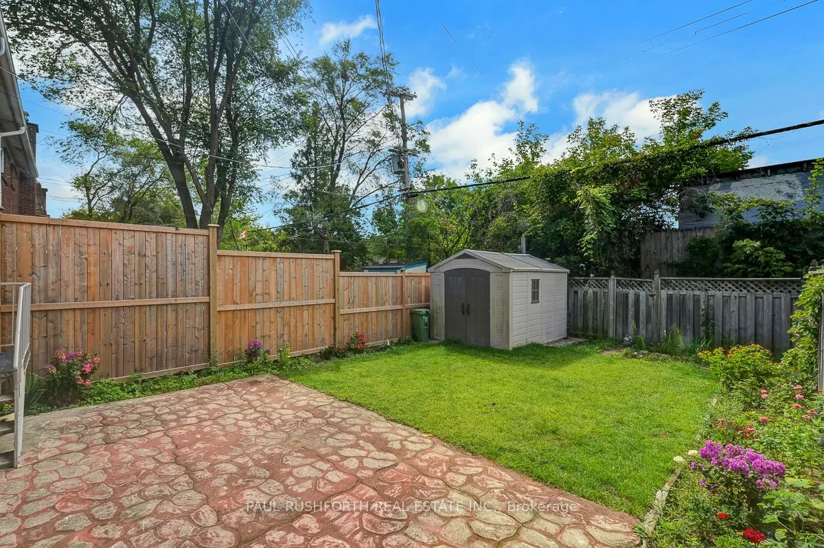 838 Borthwick Avenue