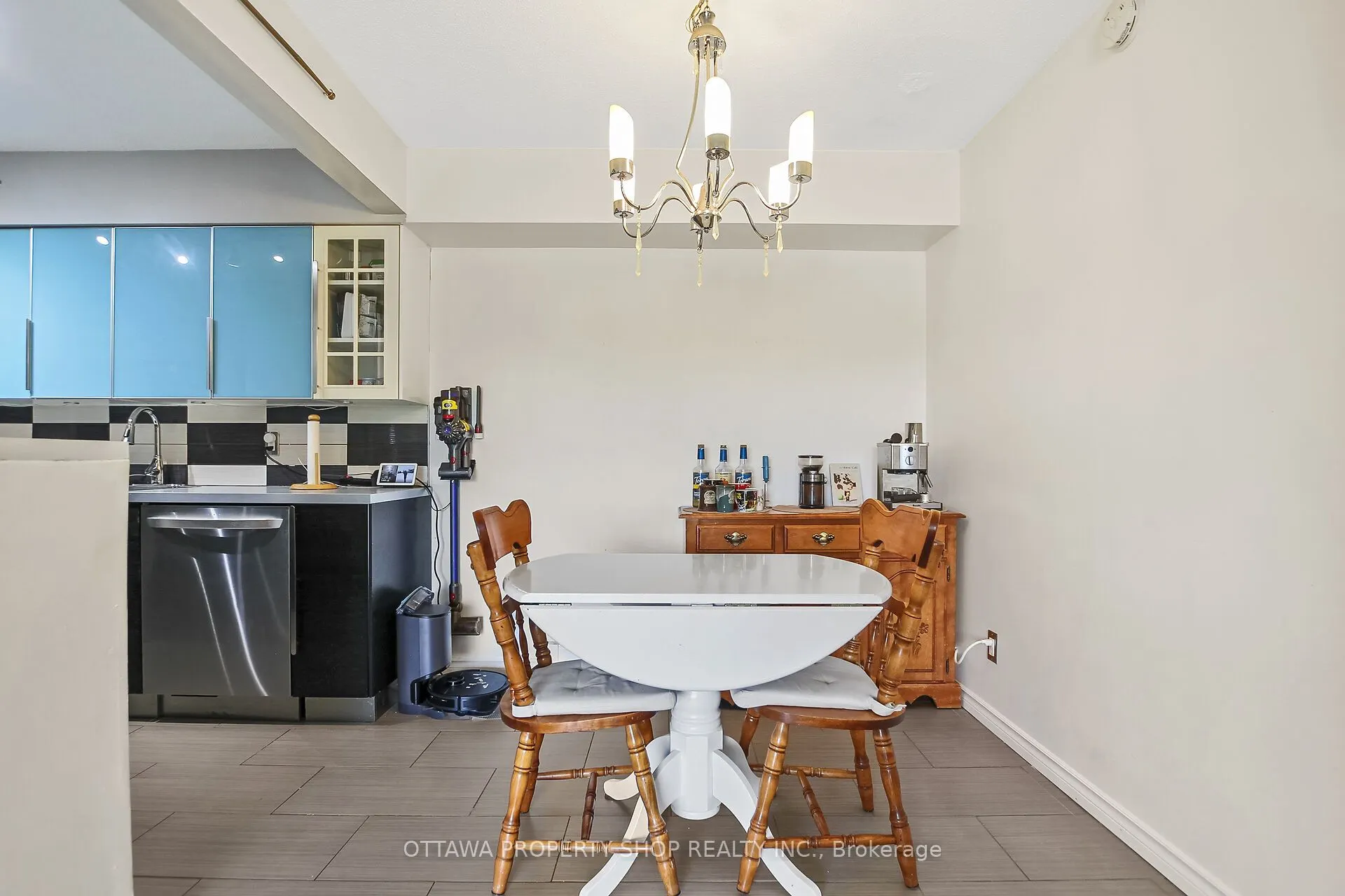 1F Banner Road, #6