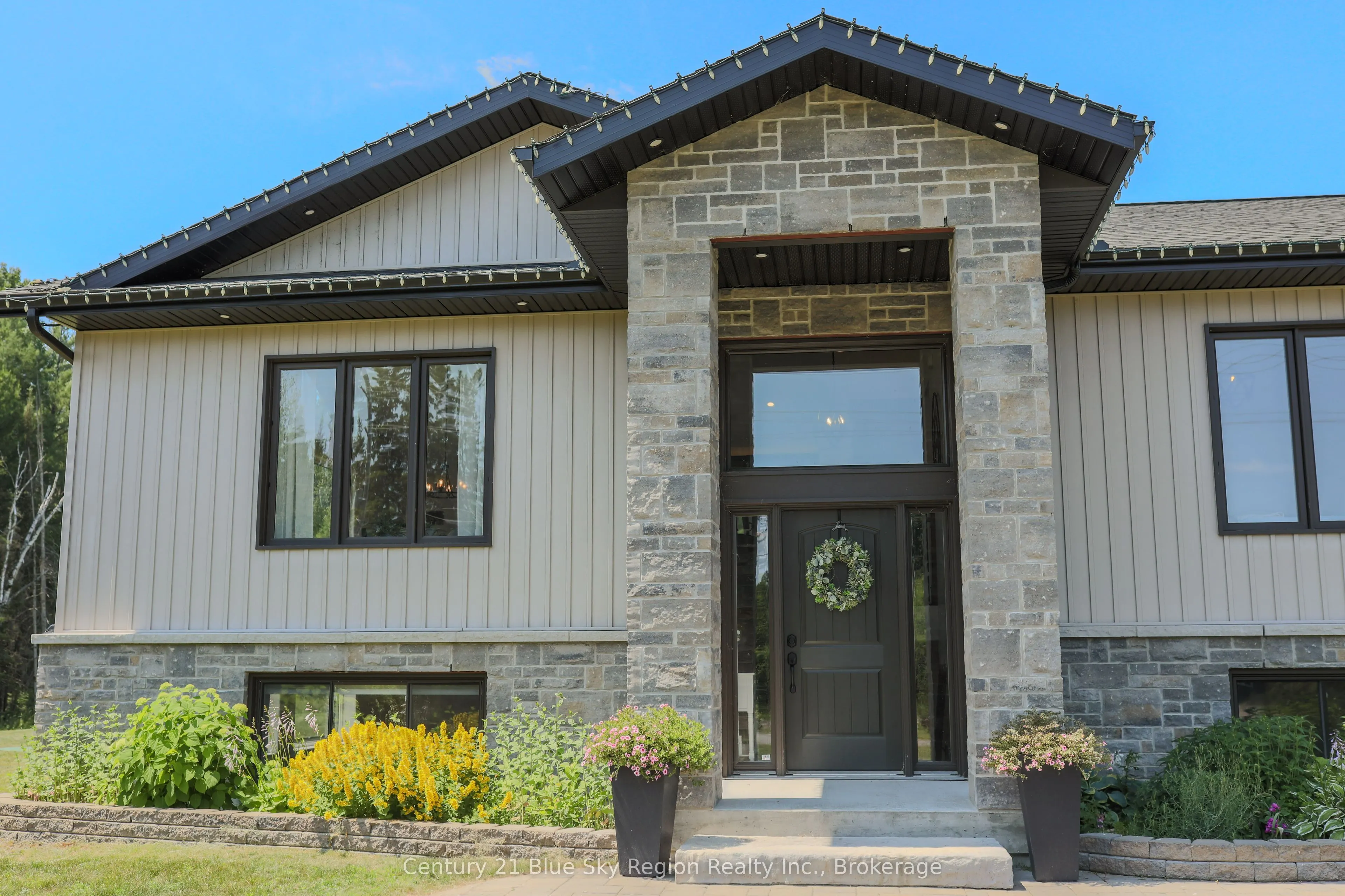 1147 Maple Hill Road