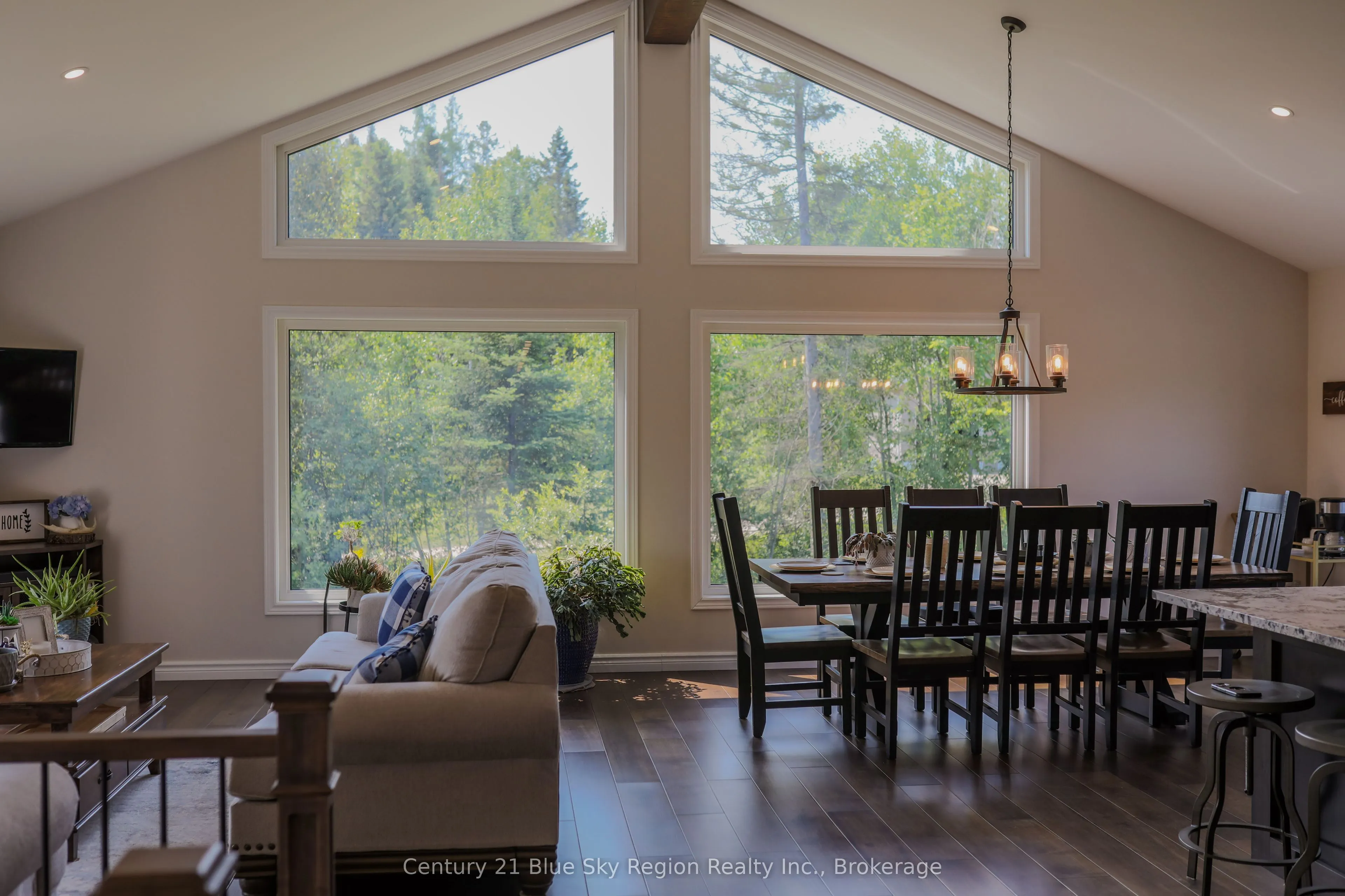 1147 Maple Hill Road