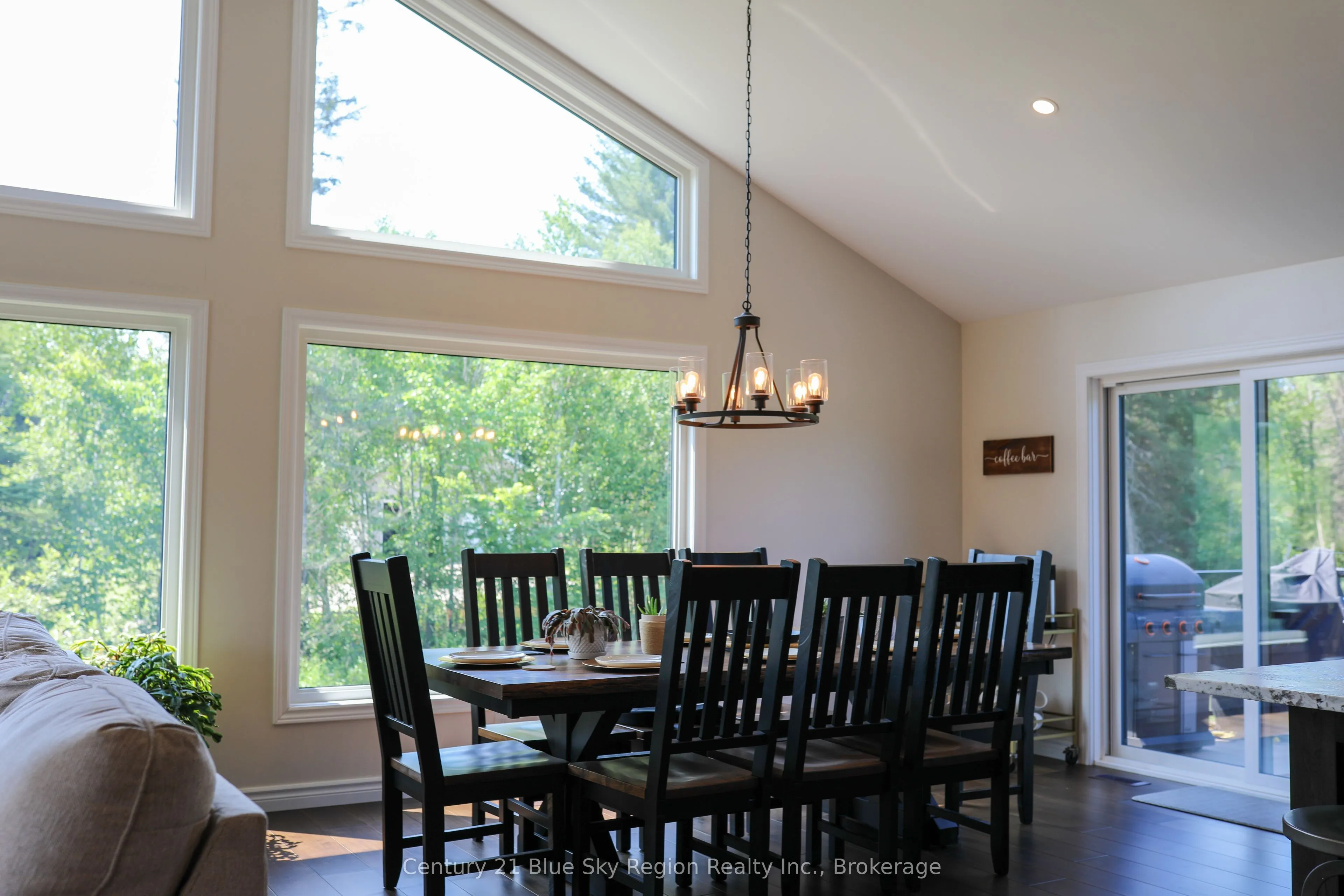 1147 Maple Hill Road