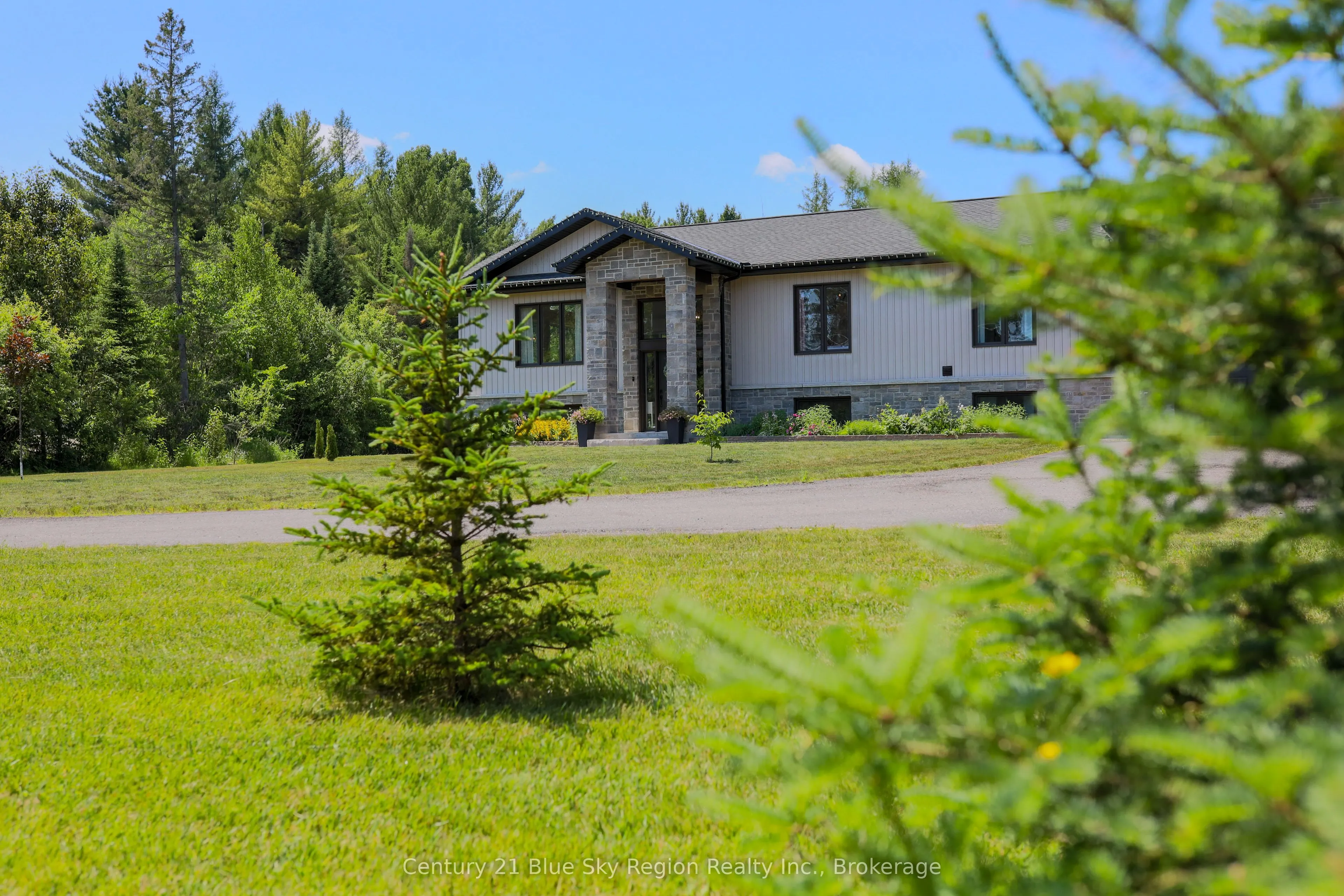 1147 Maple Hill Road