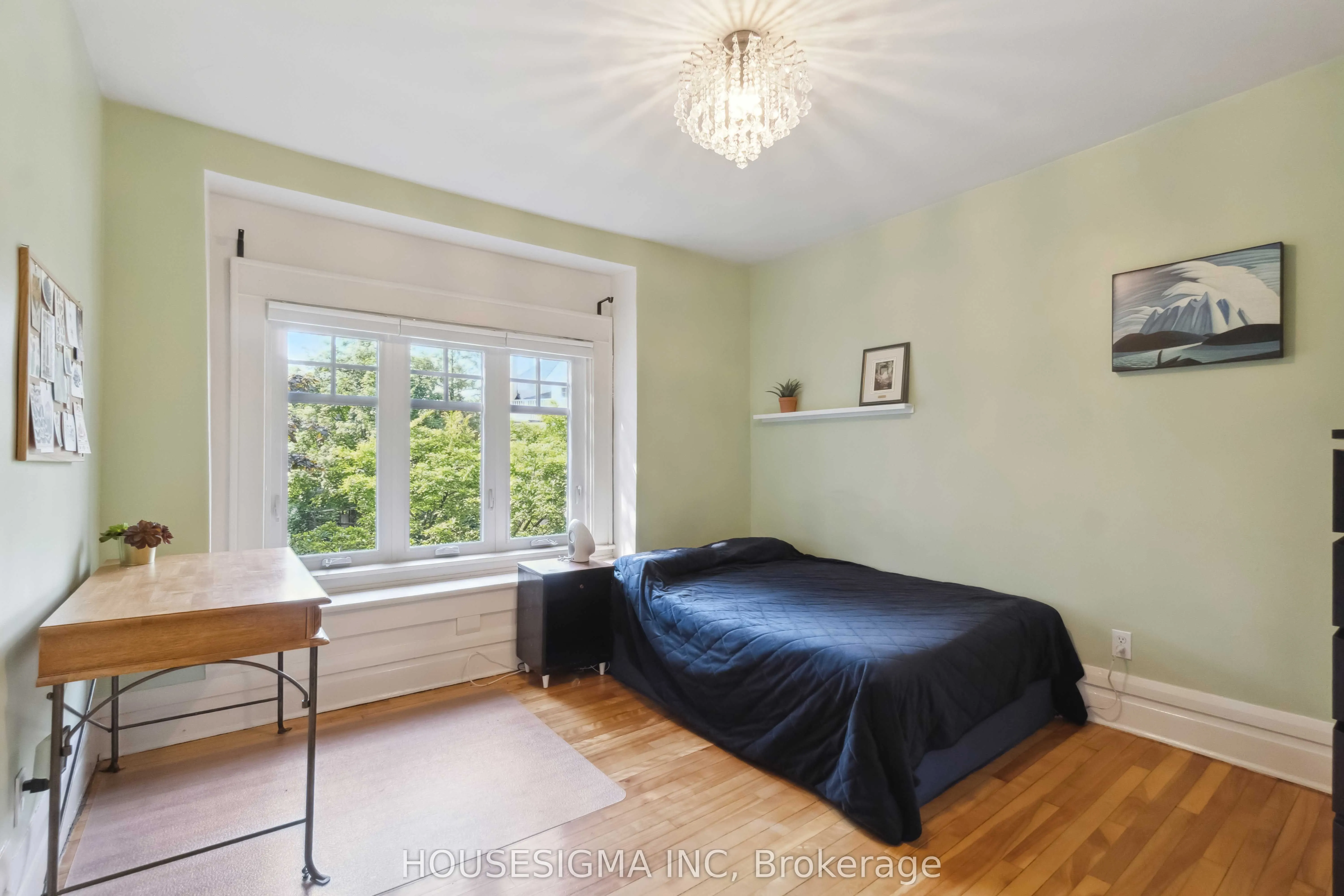 19 Oakland Avenue