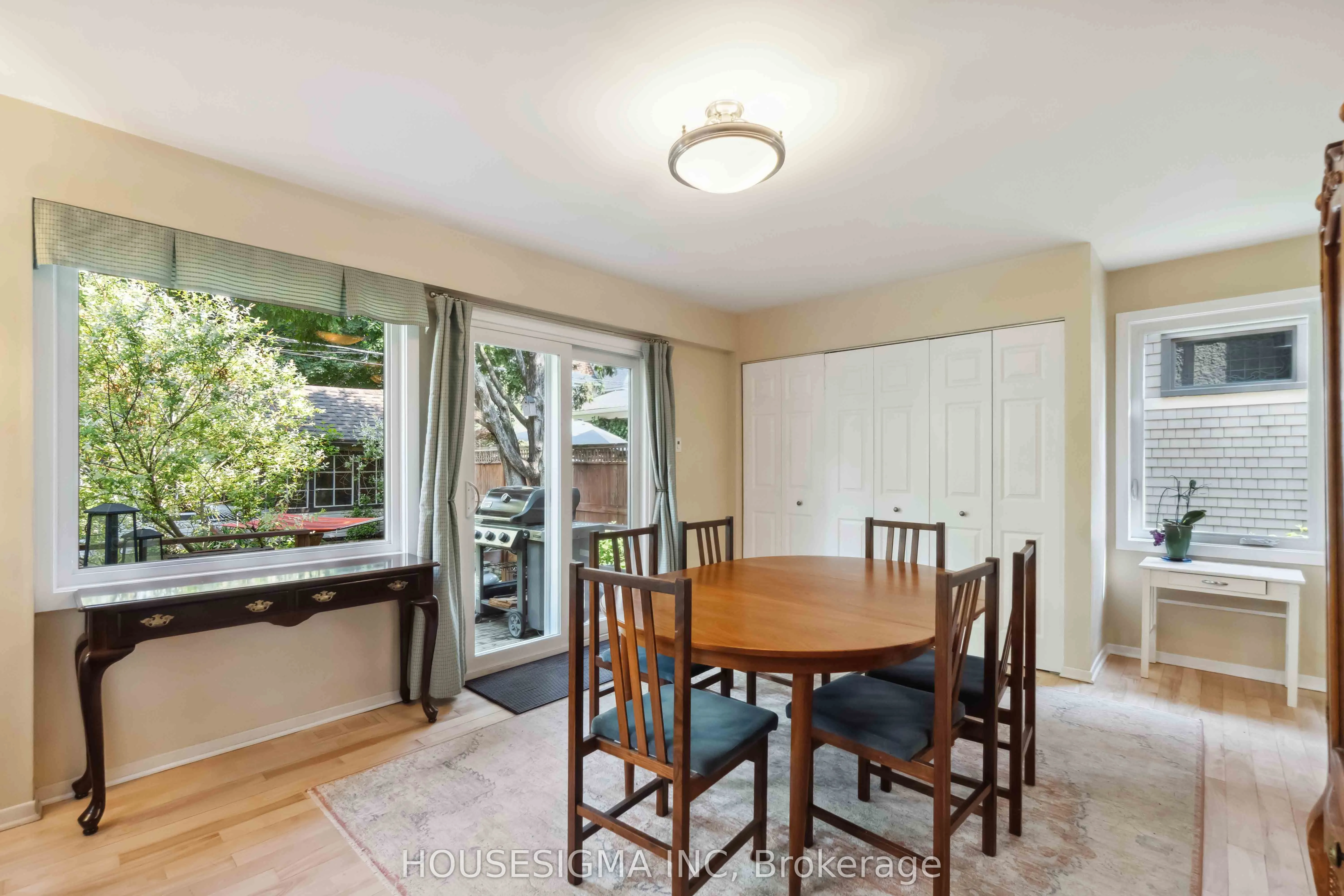 19 Oakland Avenue