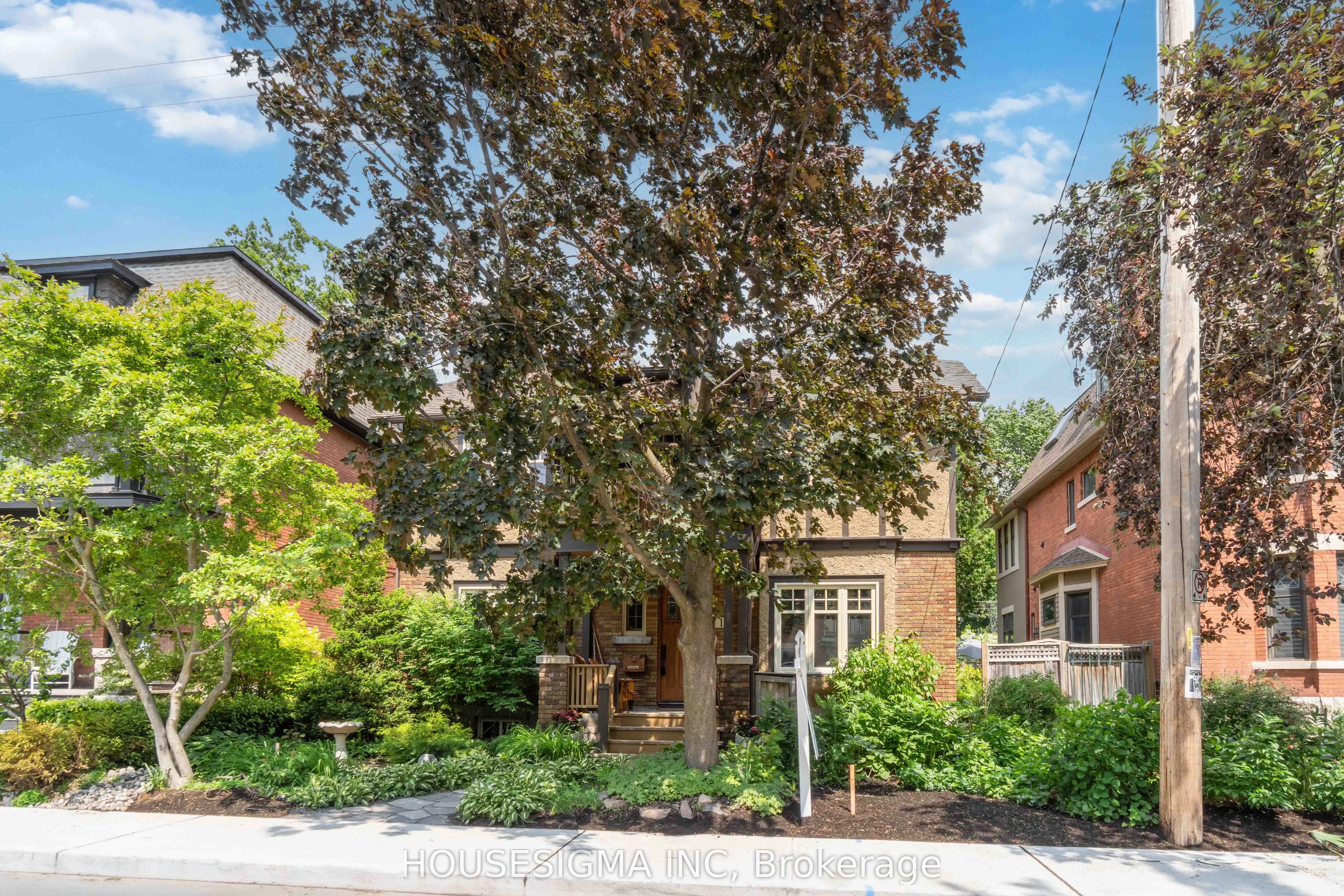 19 Oakland Avenue