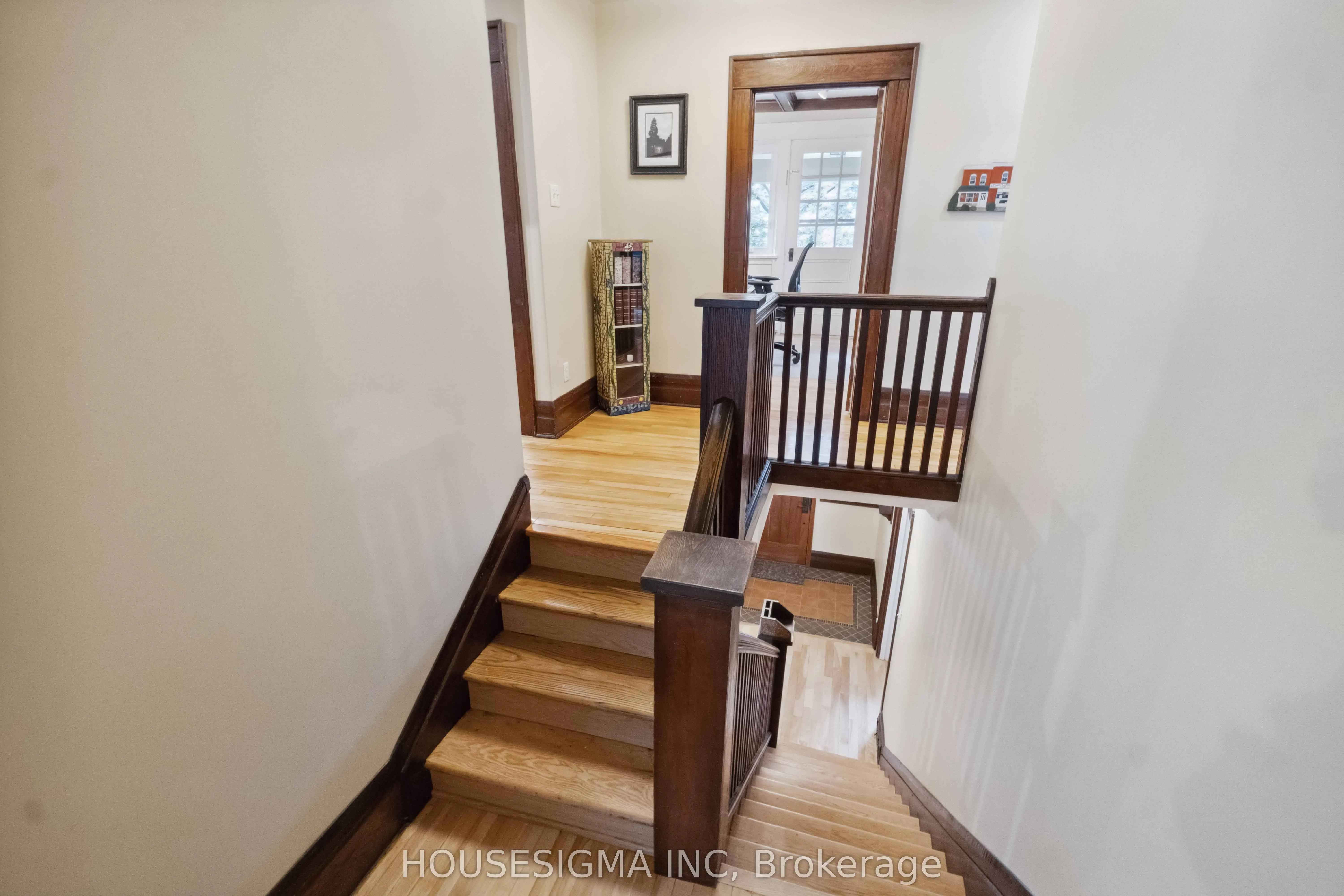 19 Oakland Avenue