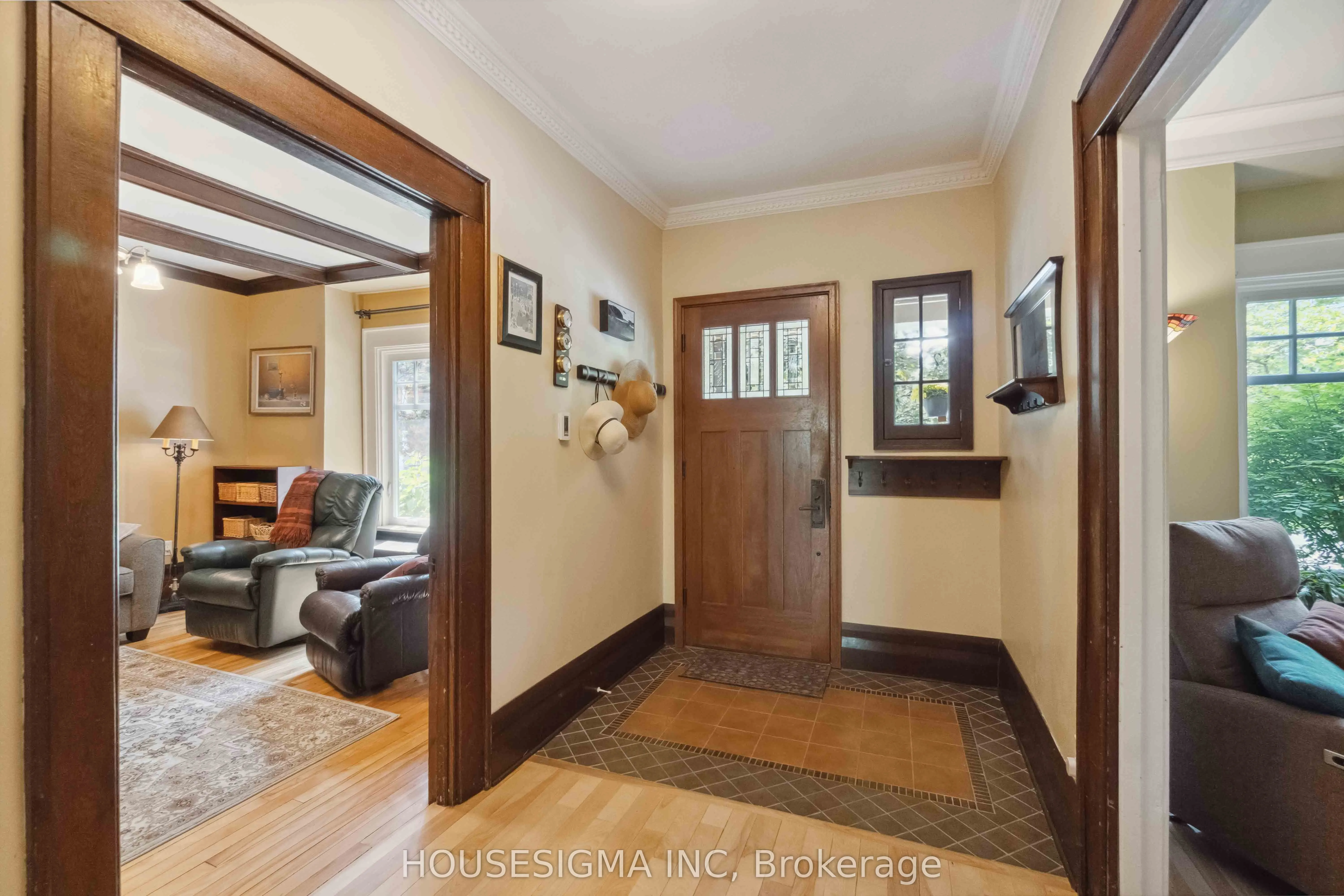 19 Oakland Avenue