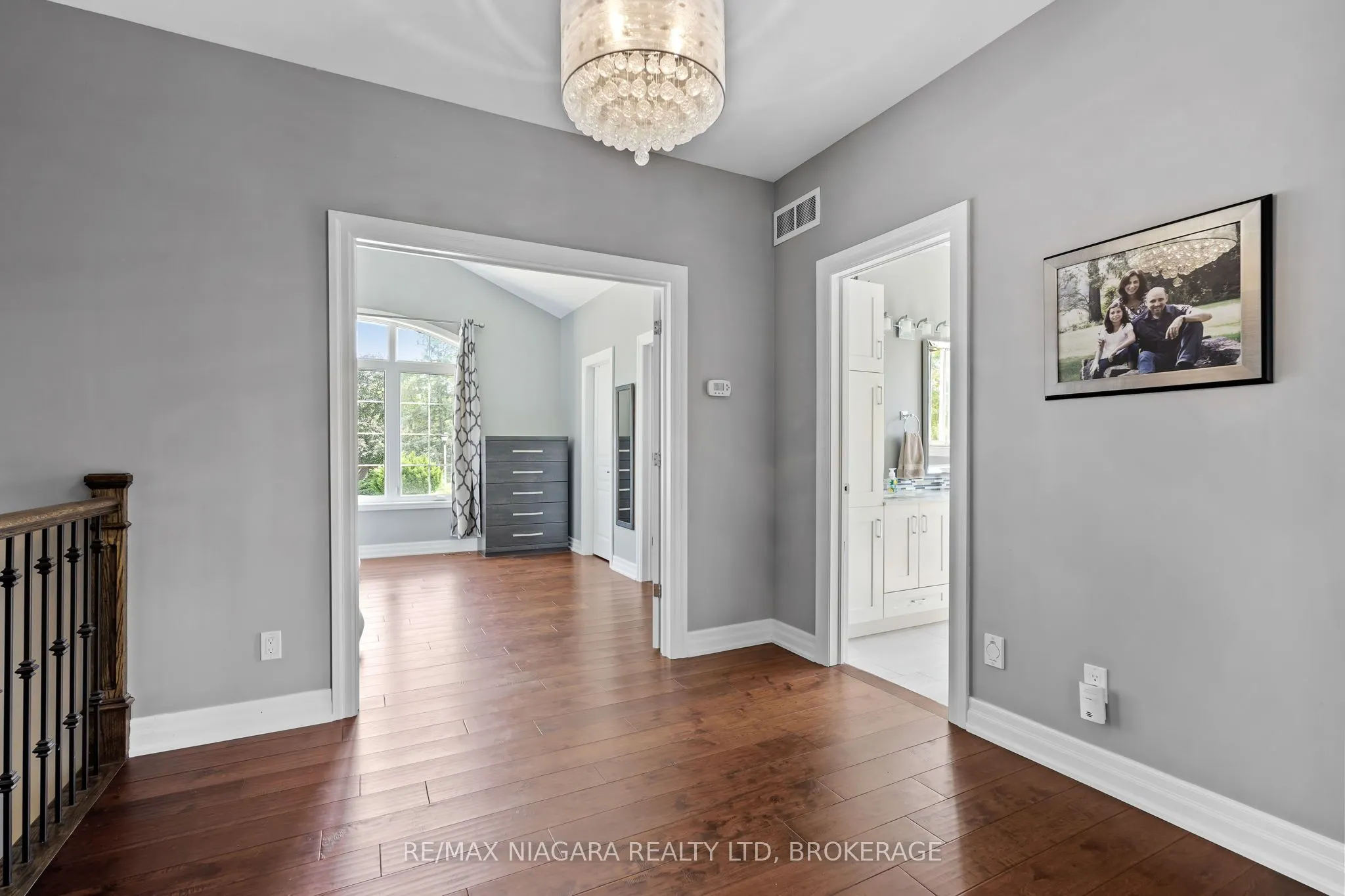 7 Parklane Crescent