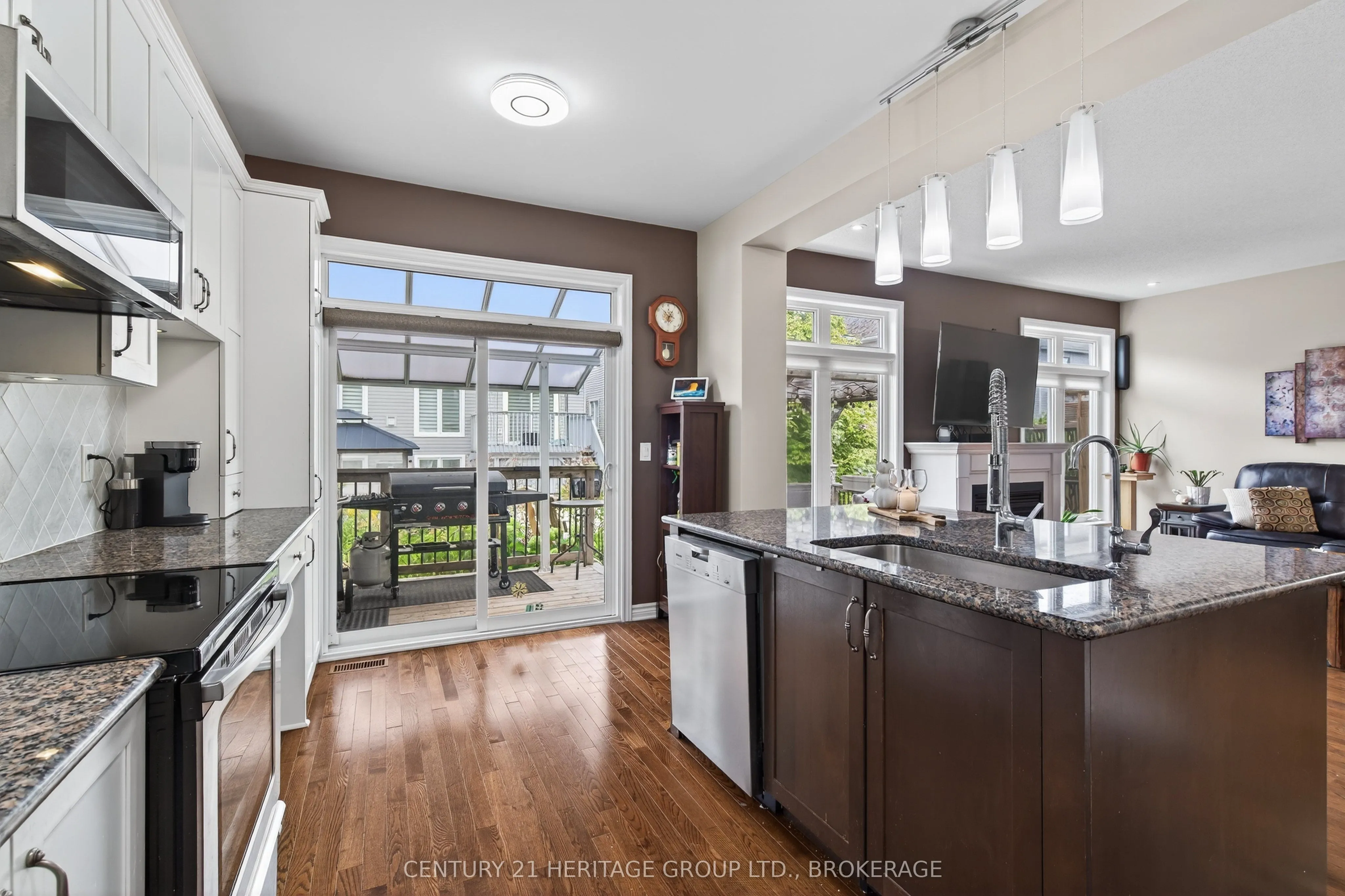 1208 Iris Drive