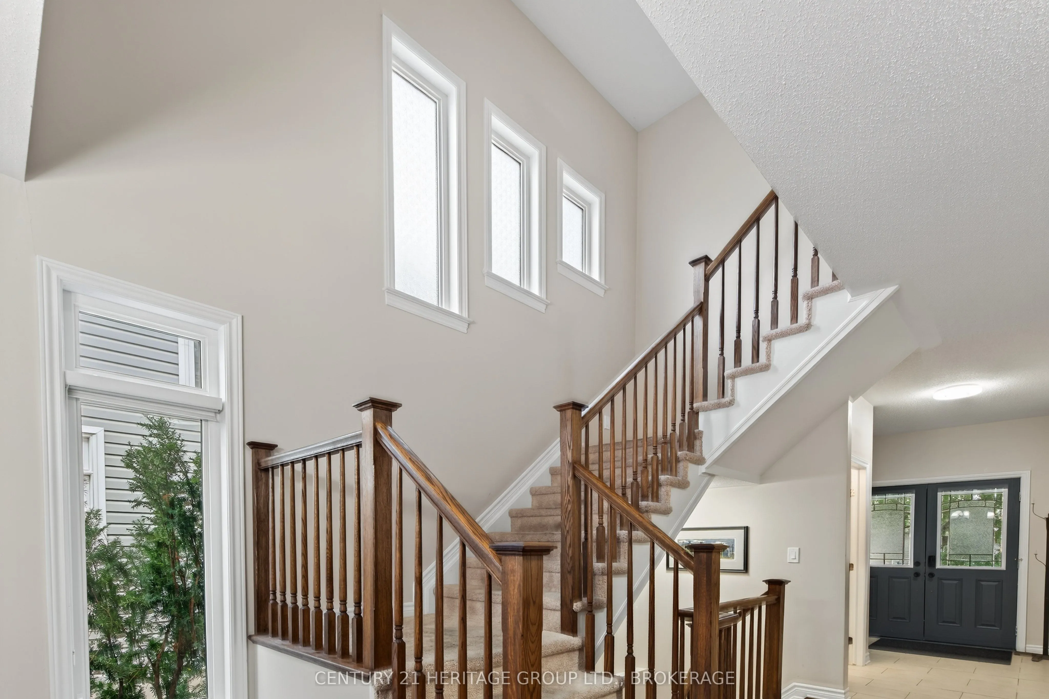 1208 Iris Drive