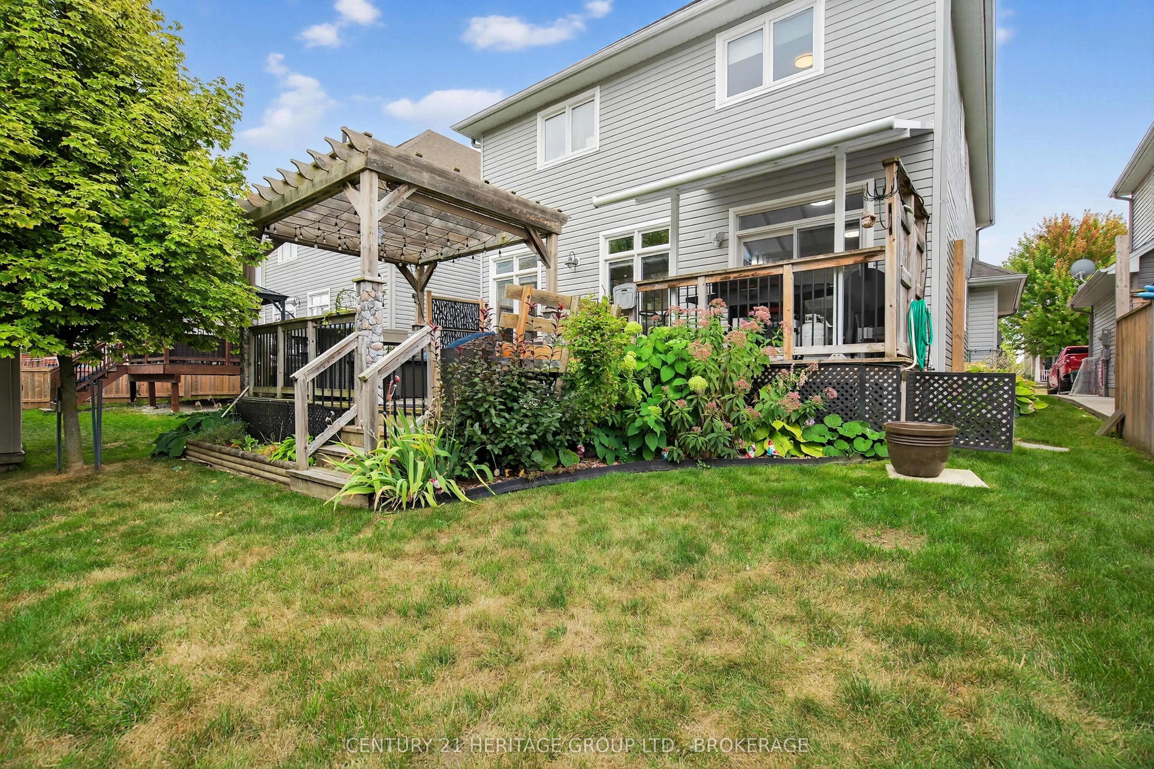 1208 Iris Drive