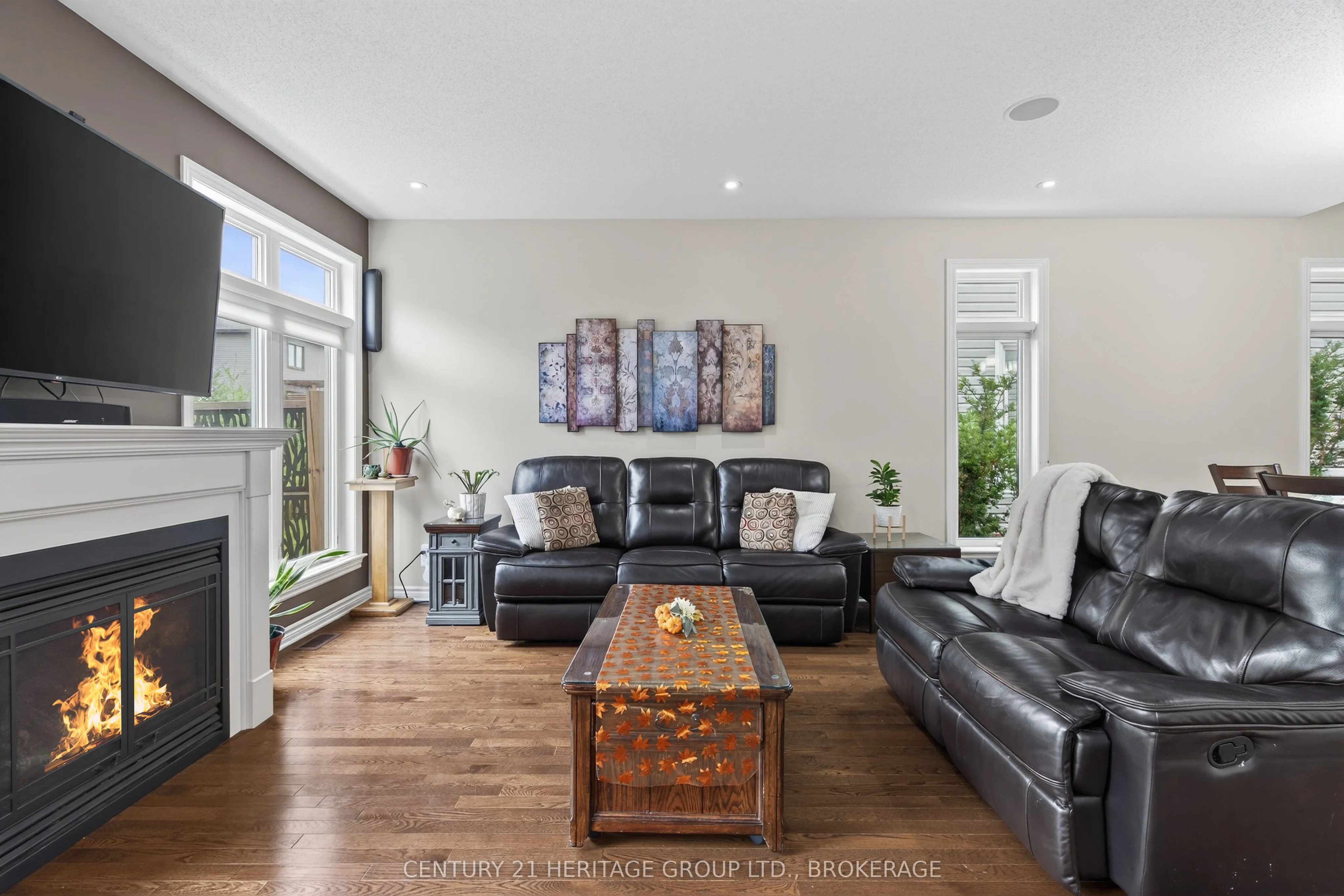 1208 Iris Drive