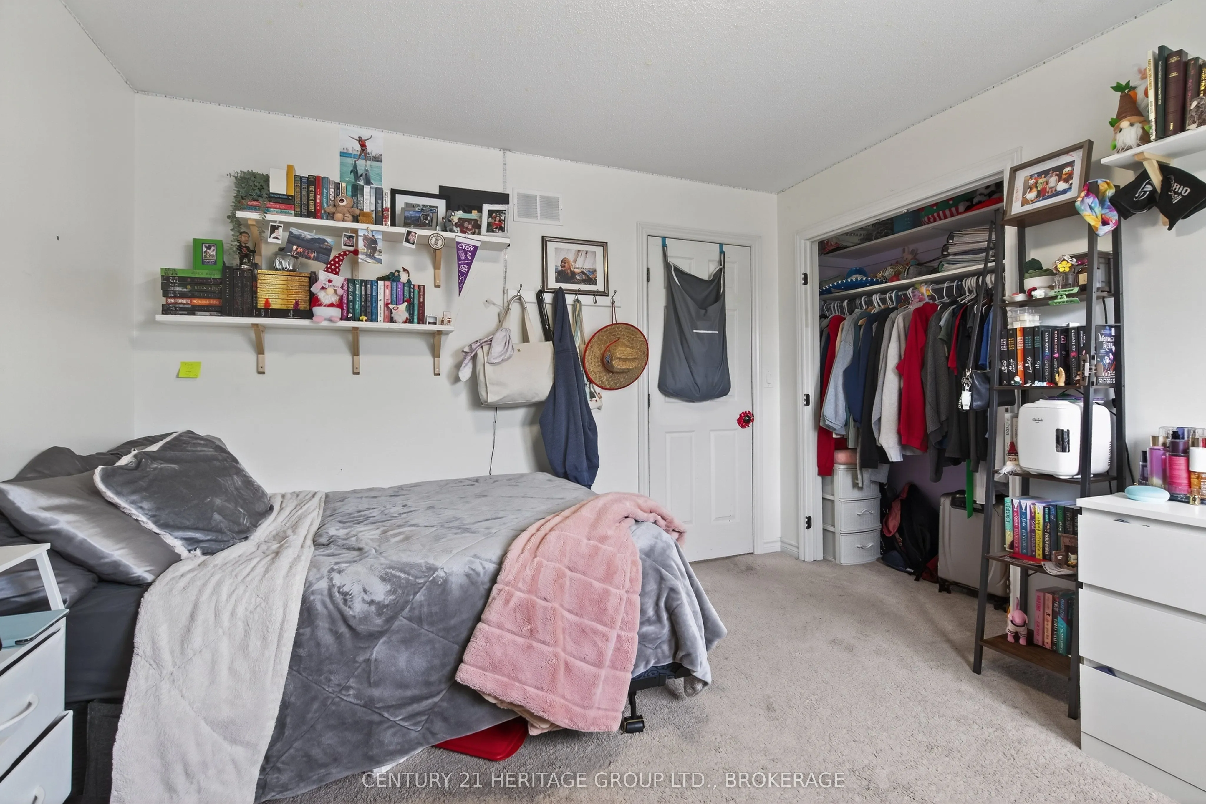 1208 Iris Drive