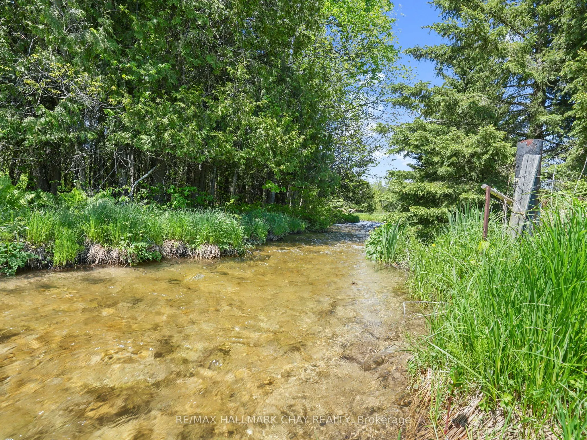 667280 20th Side Road