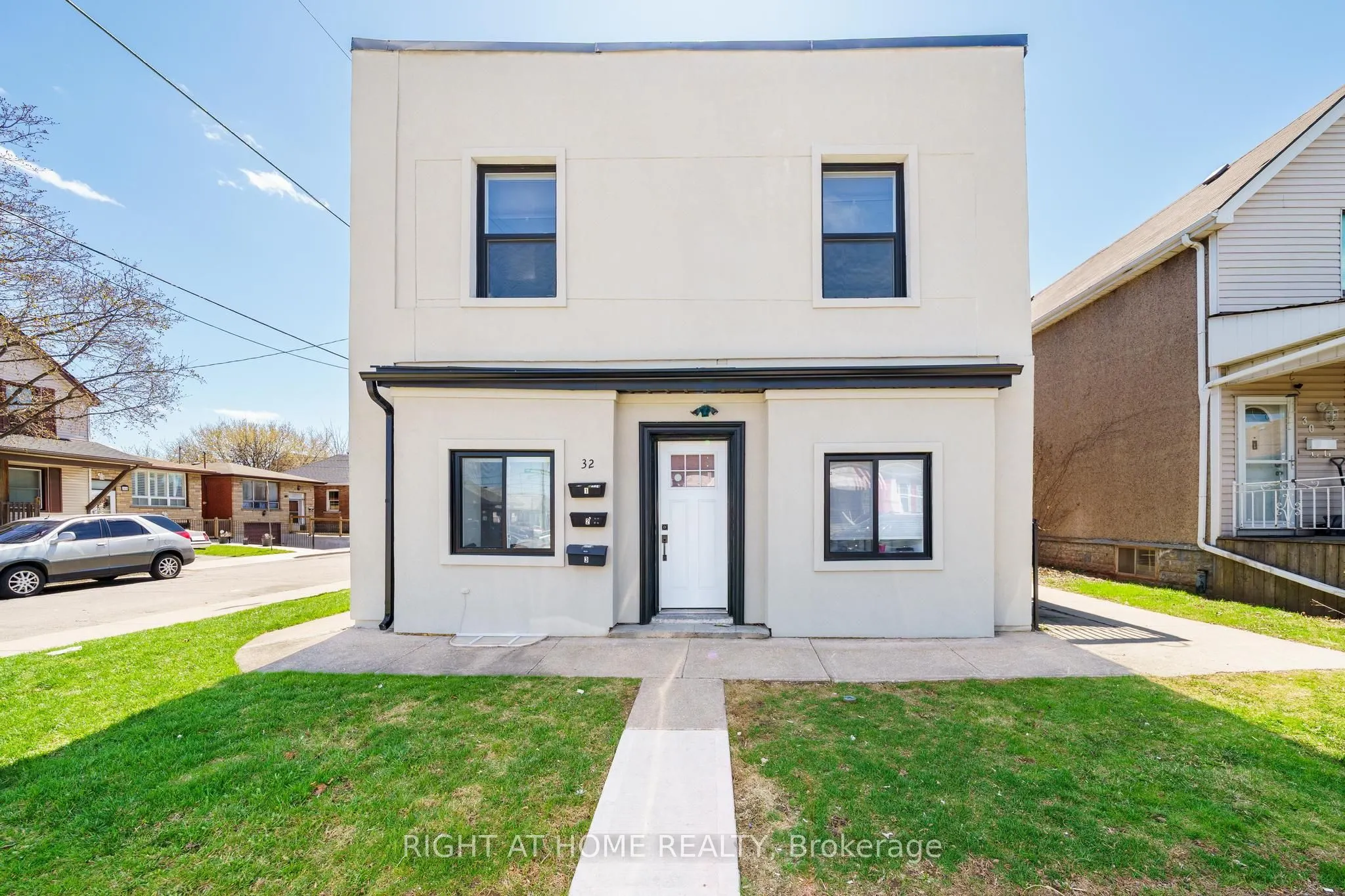 32 Britannia Avenue