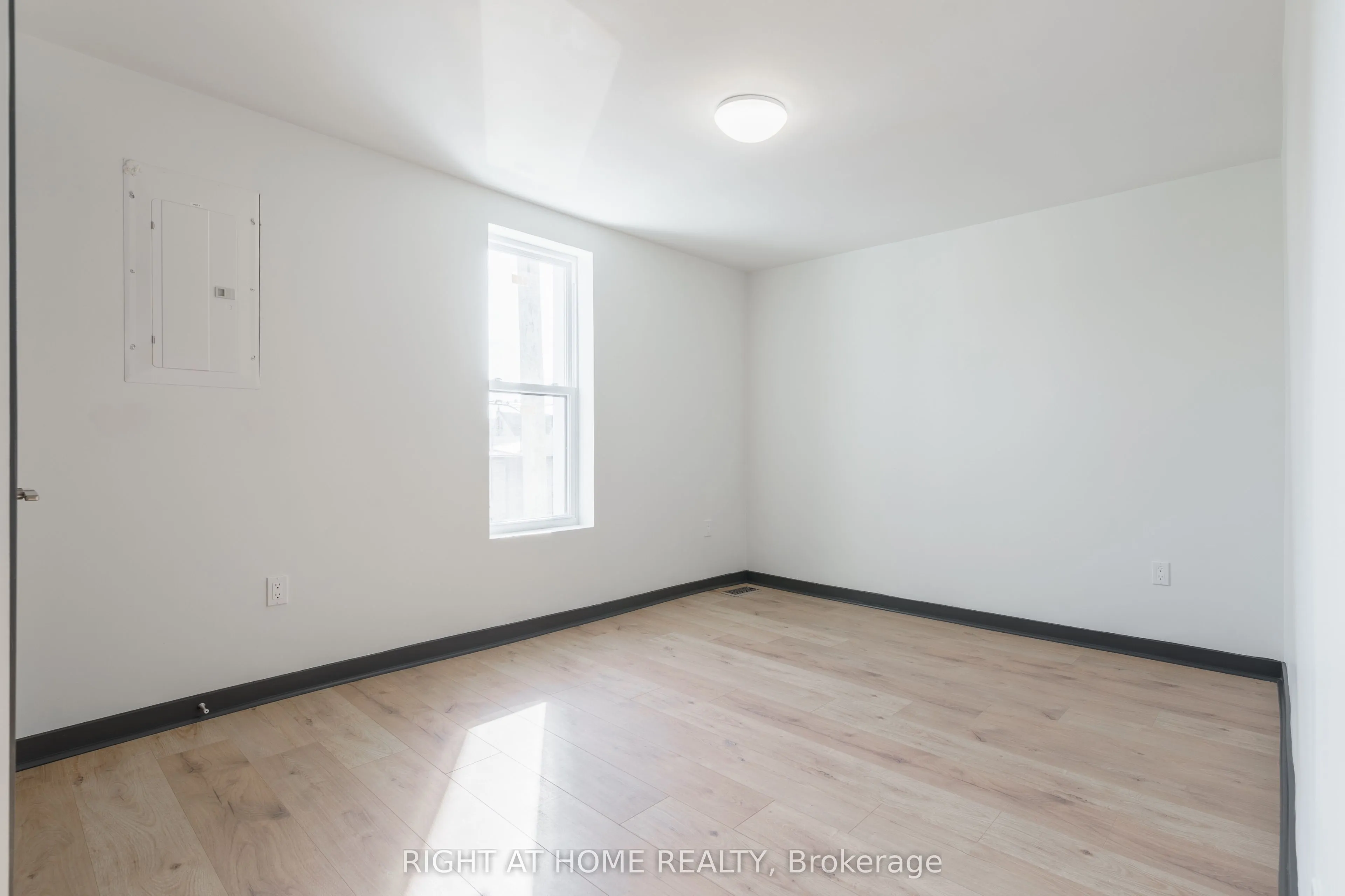 32 Britannia Avenue