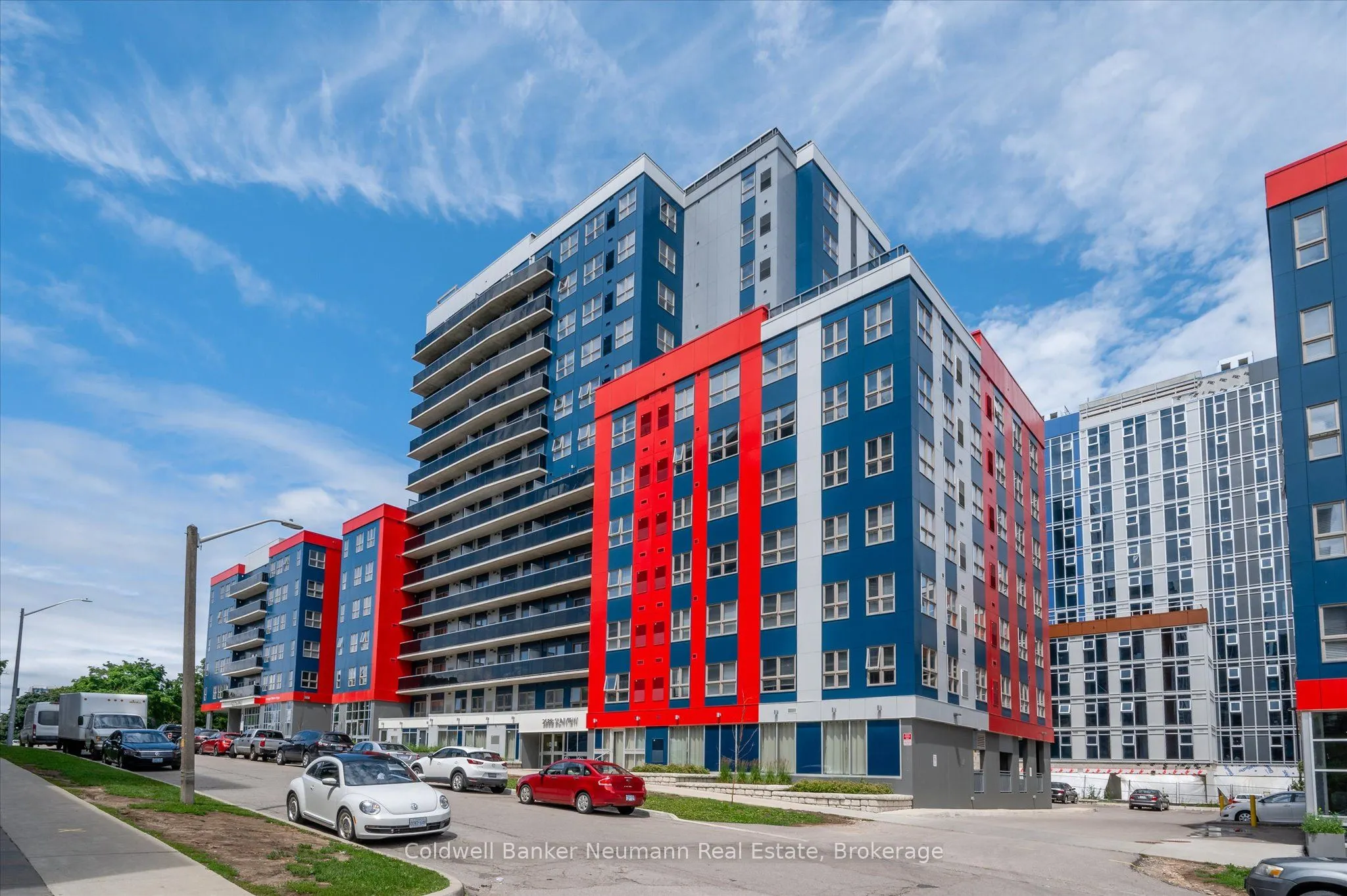 258b Sunview Street, #227