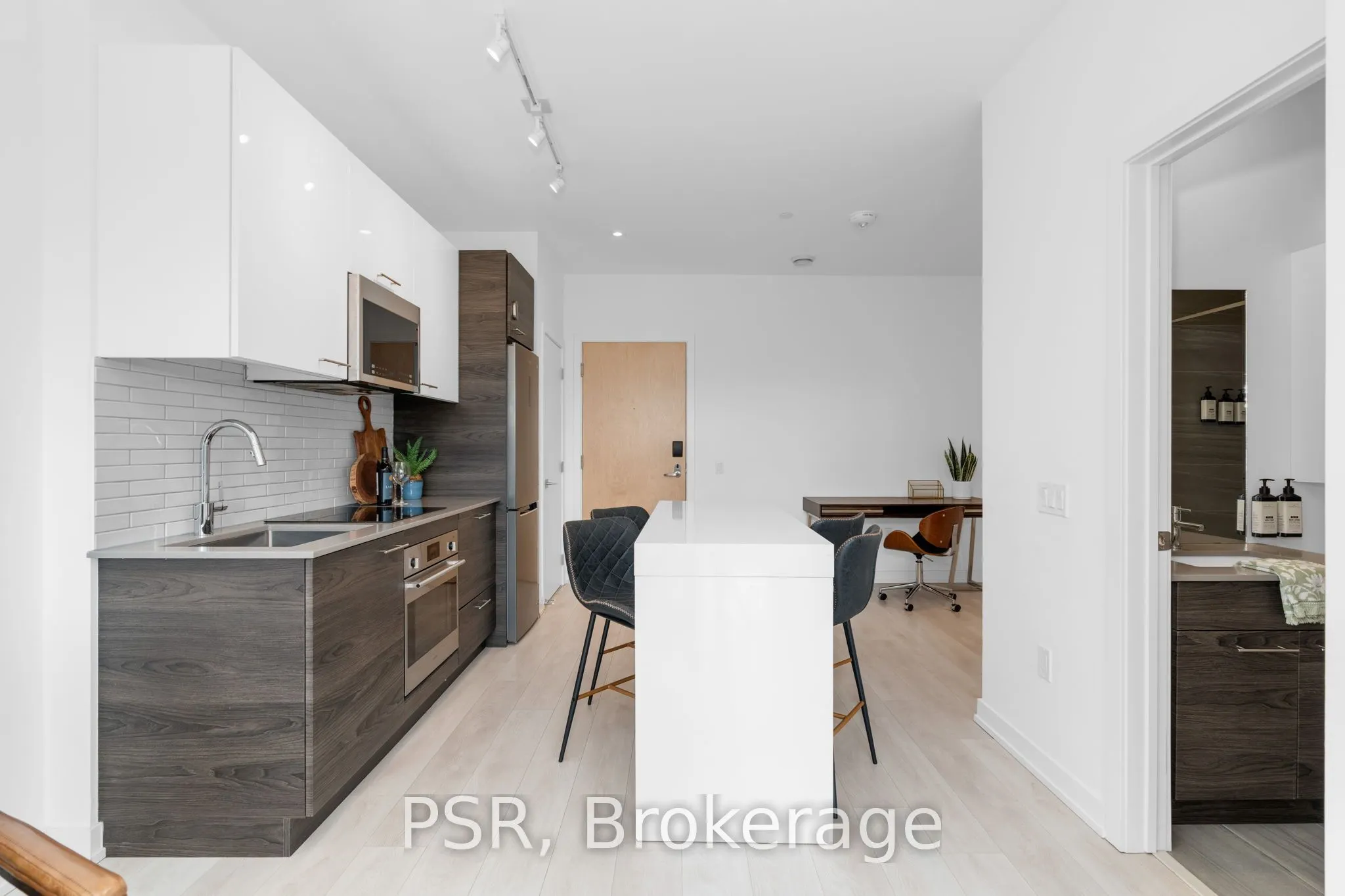 120 Carrick Trail, #405