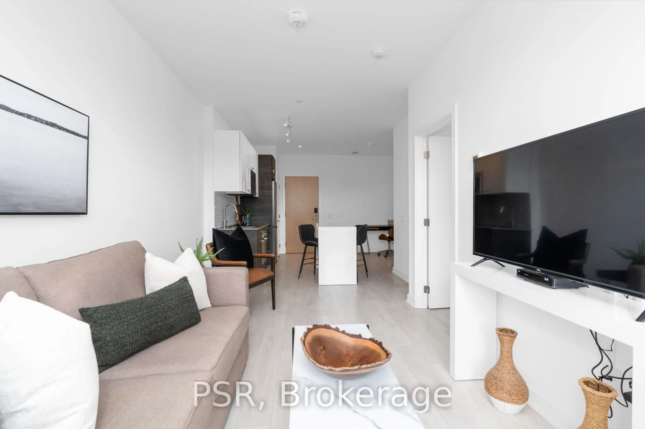 120 Carrick Trail, #405