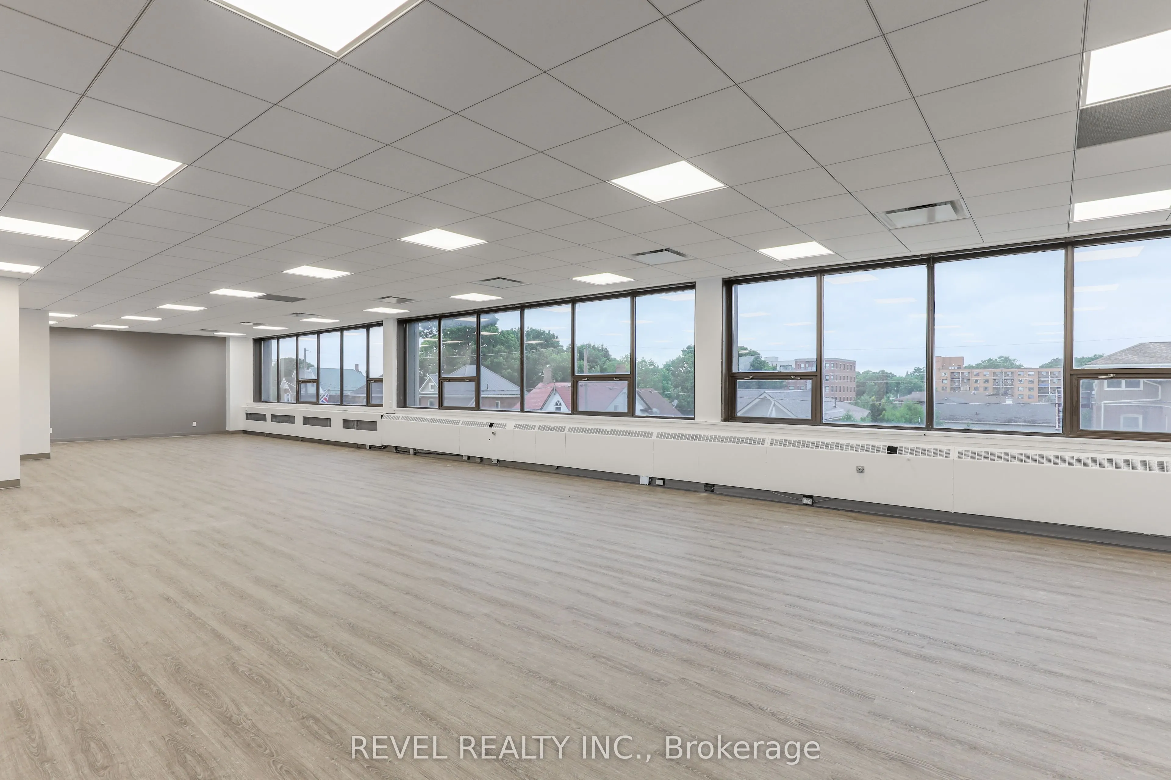 34 Cambridge Street S, #Upper 2