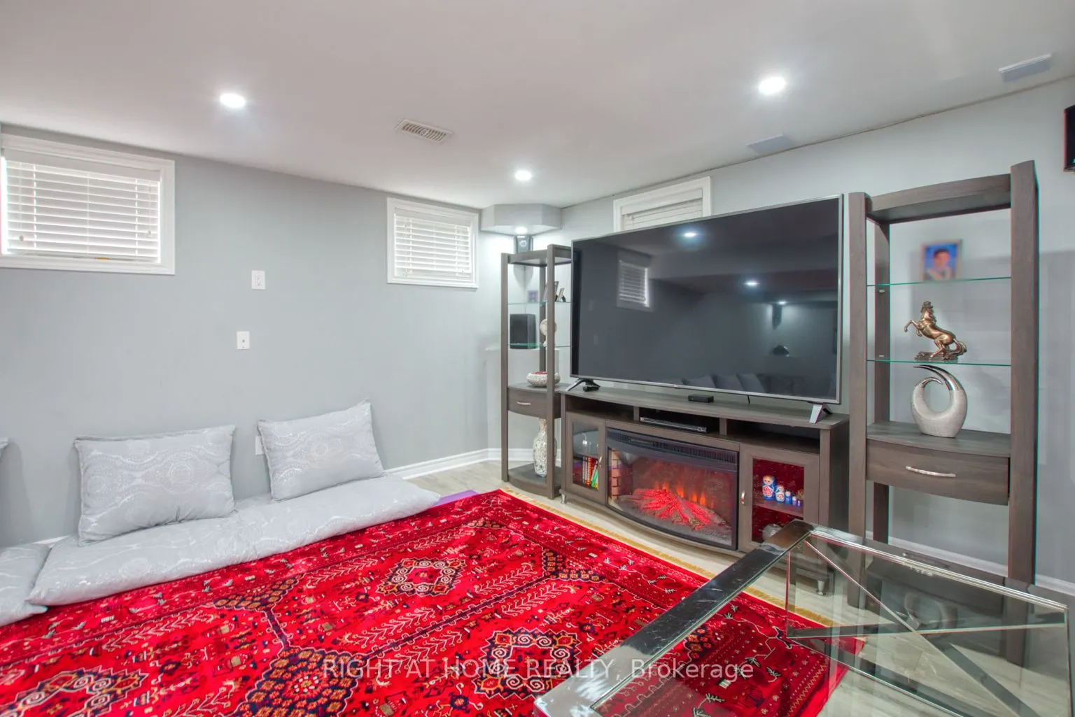 117 Chartwell Circle