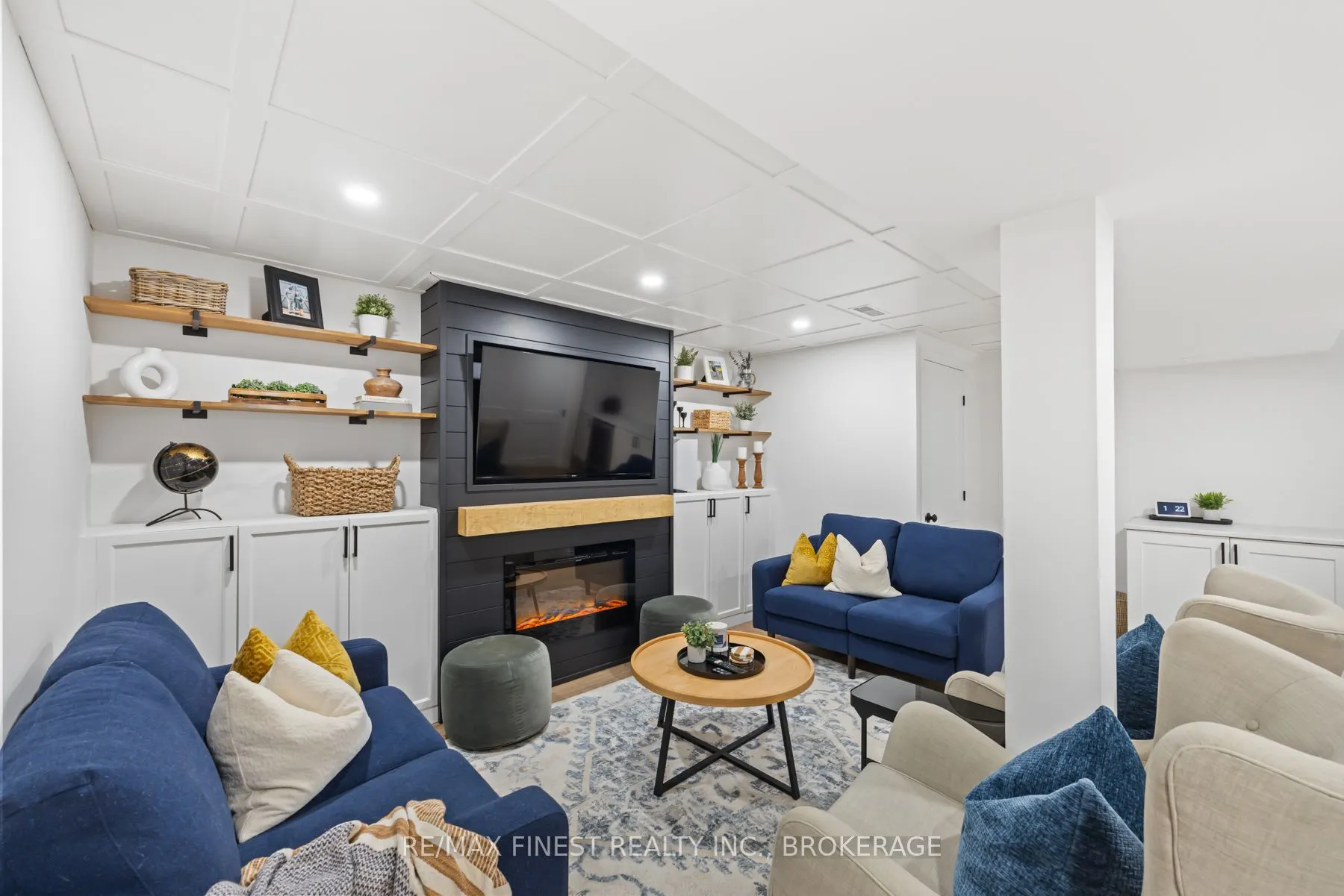 849 Newmarket Lane, #849