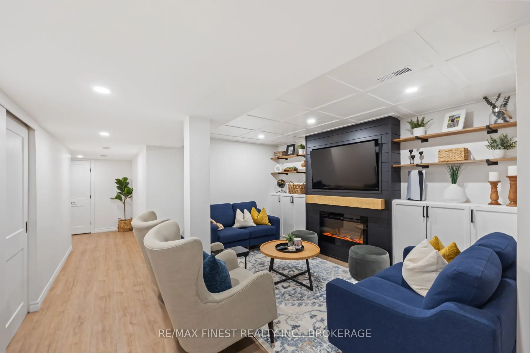849 Newmarket Lane, #849