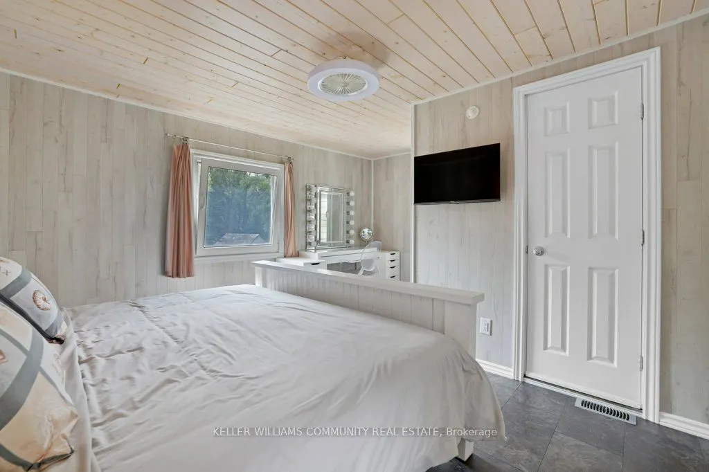 391 Bonnechere Lodge Road