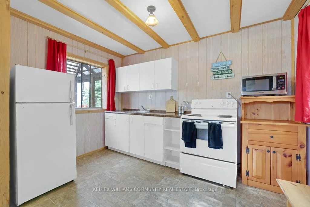391 Bonnechere Lodge Road