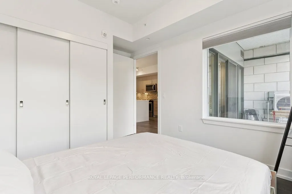 280 Herzberg Road, #4